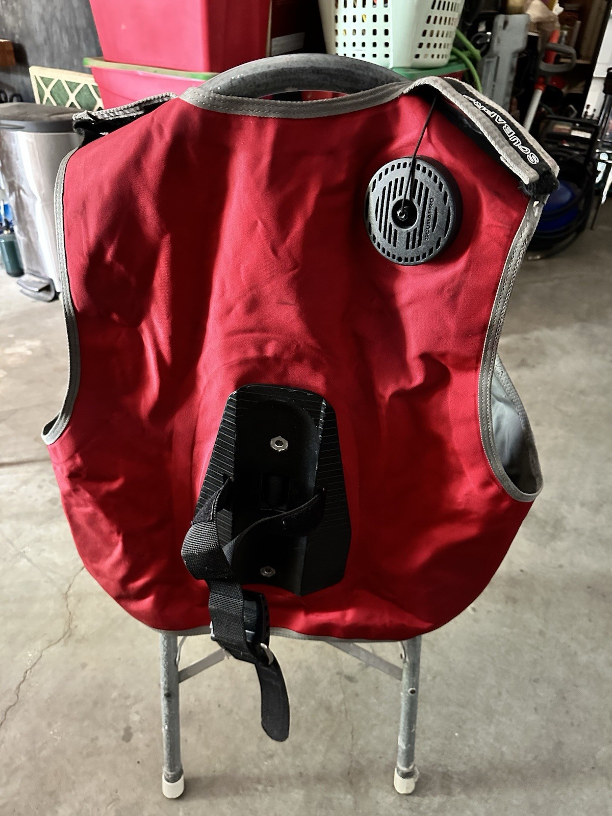 SCUBAPRO Finseal Scuba Diving Buoyancy Compensator – Size XL