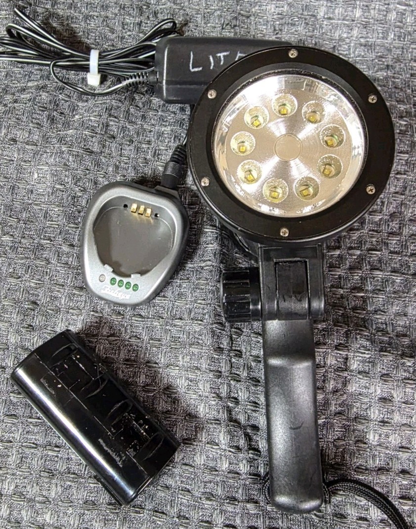 Fisheye Underwater/Diving FIX LED Light 1000 DXLumens/output 100Mdpth
