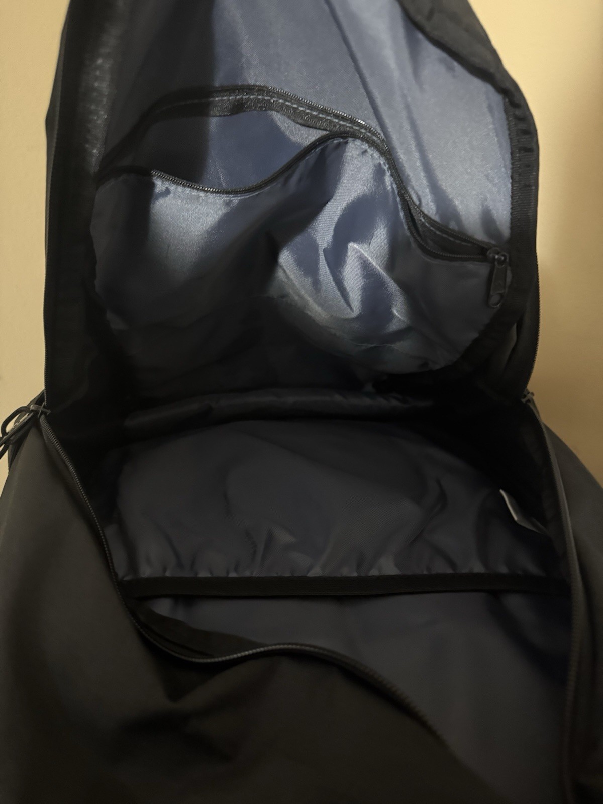 adidas Classic 3-Stripe Backpack 5.0, Black/White, One Size, Black/White