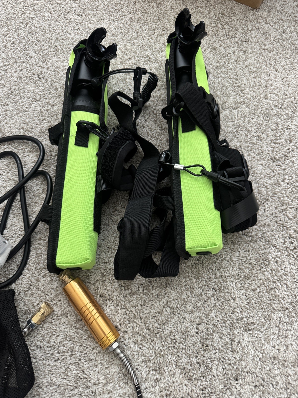 GOYOJO 0.5L Scuba Tank INCLUDES PORTABLE AIR COMPRESSOR Diving Lung Tank Kit
