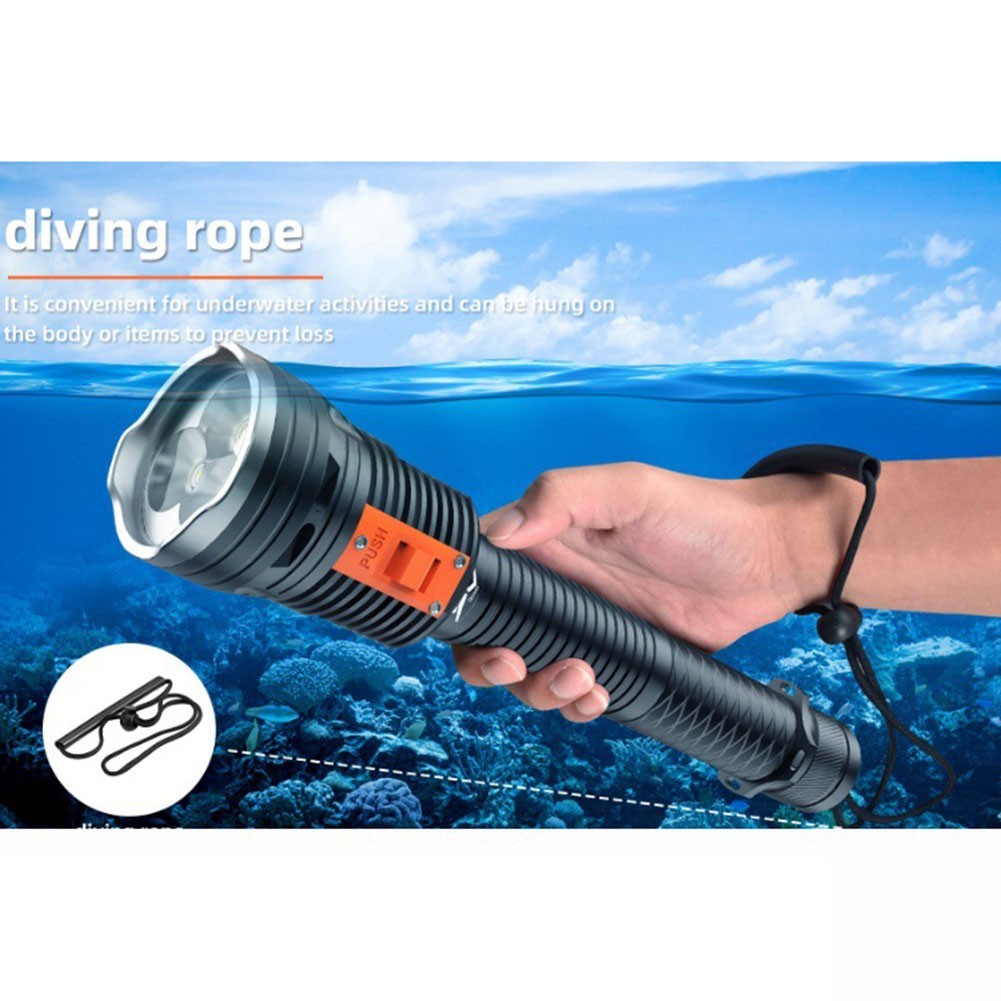 Efficient P70 LED Diving Flashlight Waterproof for Exploration and Safety