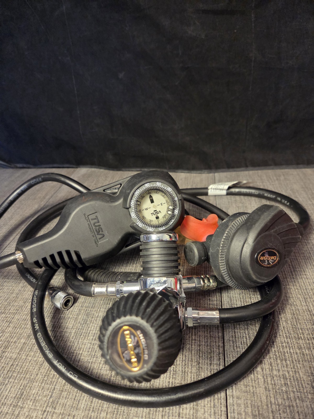 Dacor Enduro Regulato TUSA imprex, And 2 Mouth Peaces, All Untested.