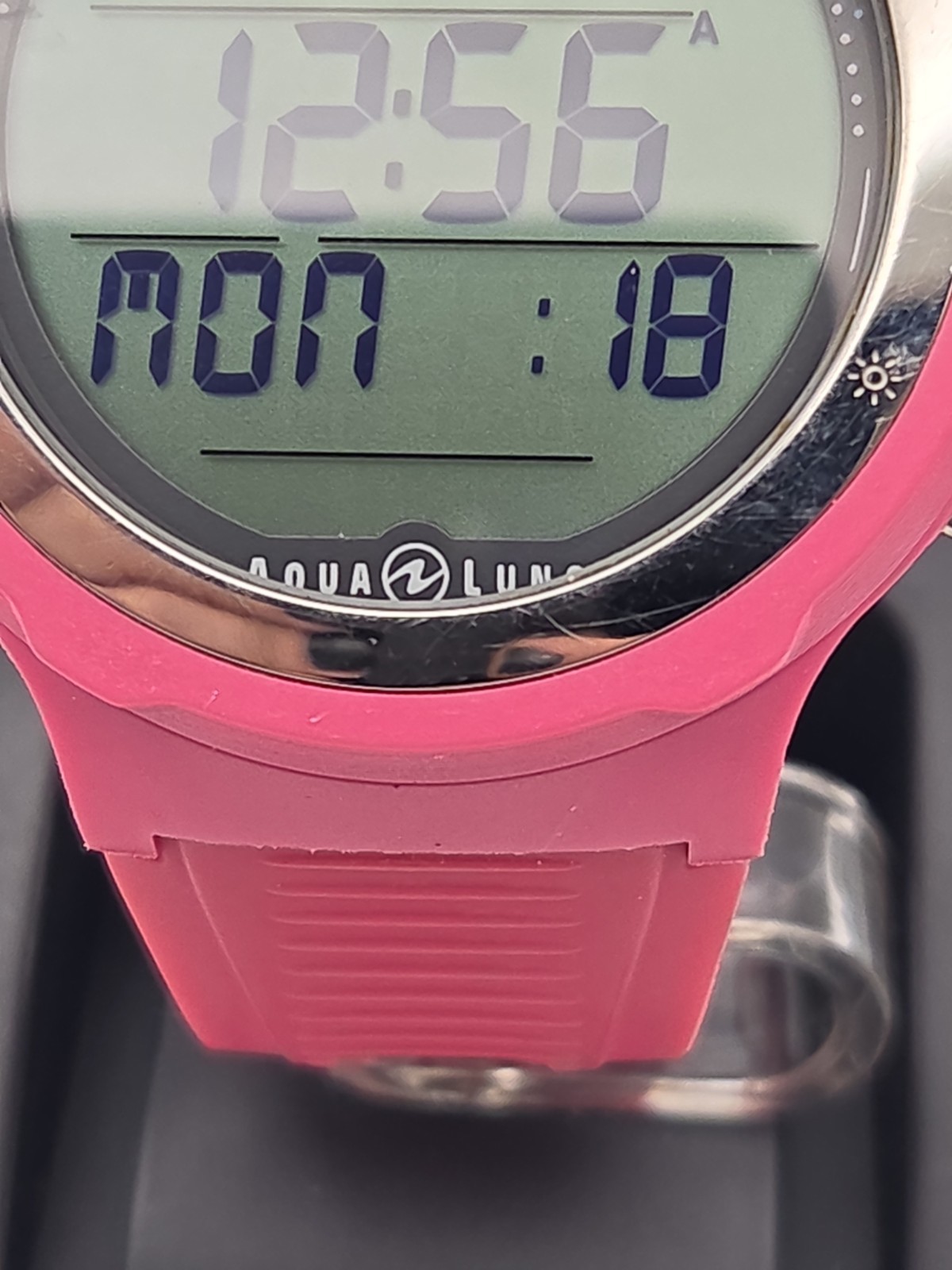Aqua Lung i200C Wrist Dive Computer Pink 100 Meters