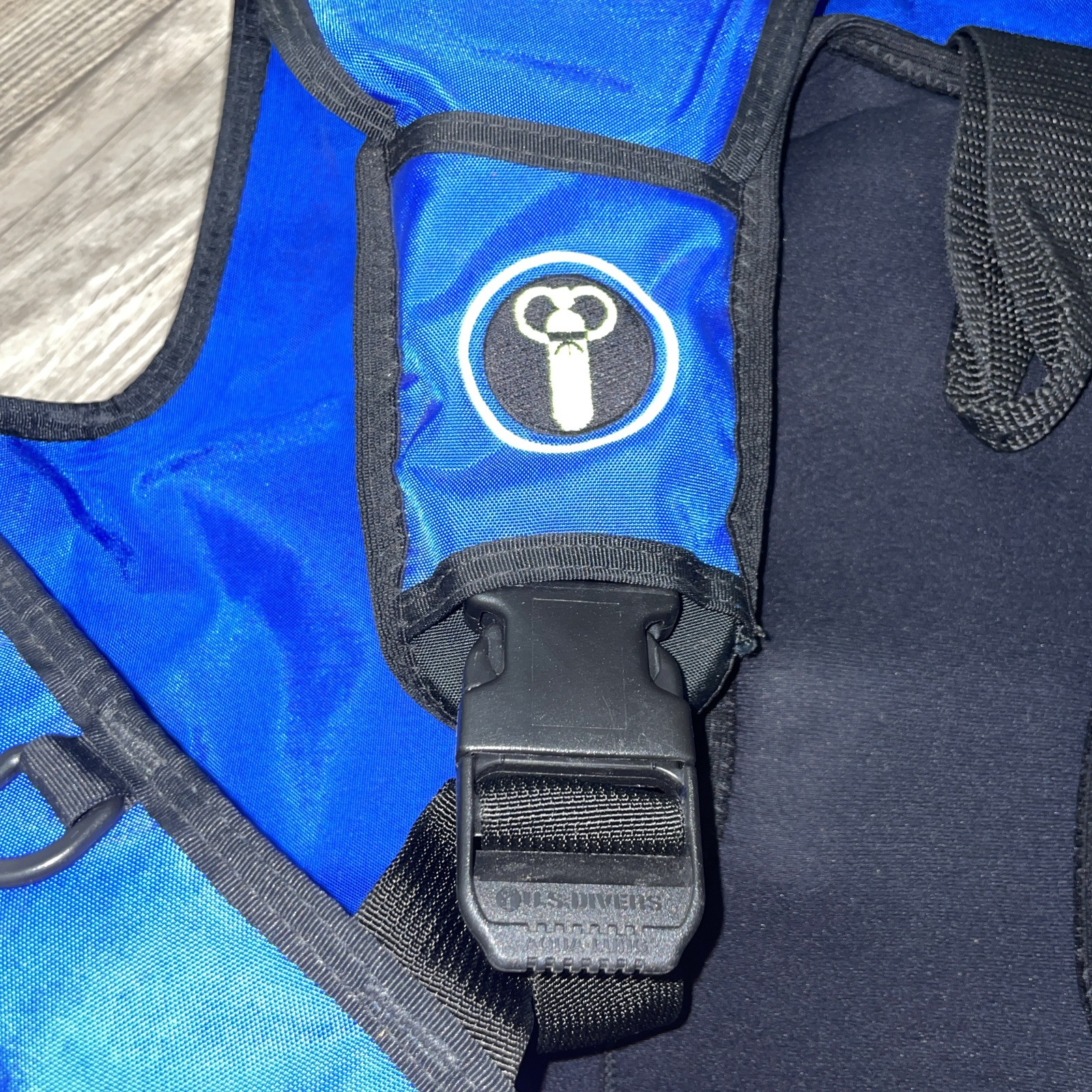 US Divers Aqua Lung Cousteau Scuba Diving Blue Vest Size Small