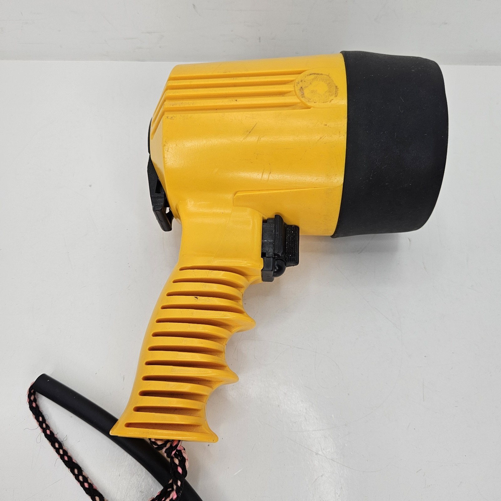 Scuba Ikelite RCD Underwater Flashlight Deepsea Dive Light 4D Cell Yellow TESTED
