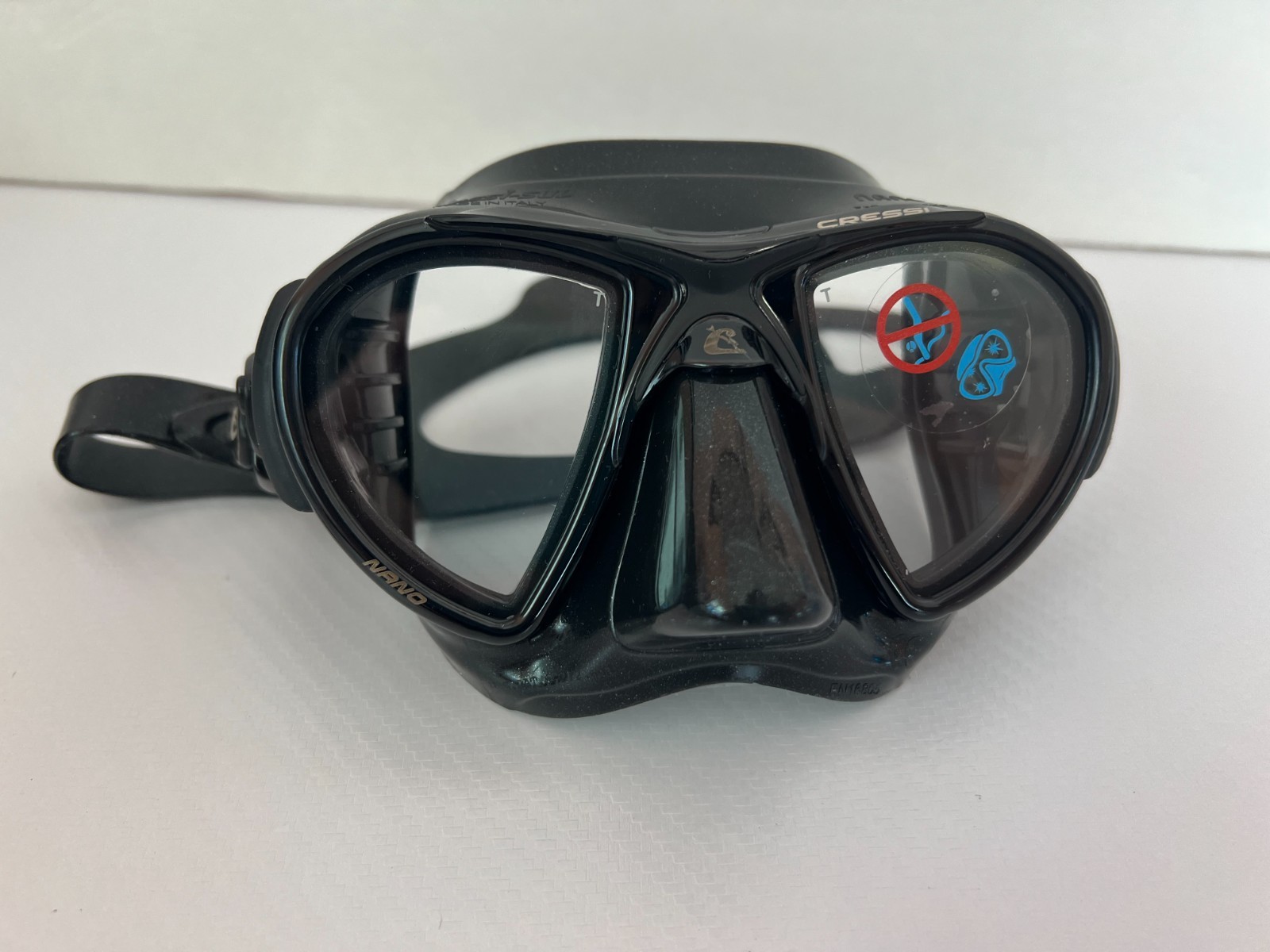 Cressi Nano Mask – Black/Black – Open Box