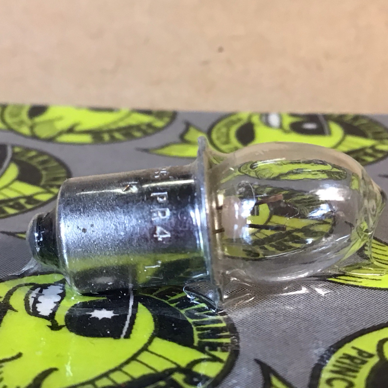 PRINCETON TEC REPLACEMENT BULB ( PR 4/6 ) 2 AA CELL