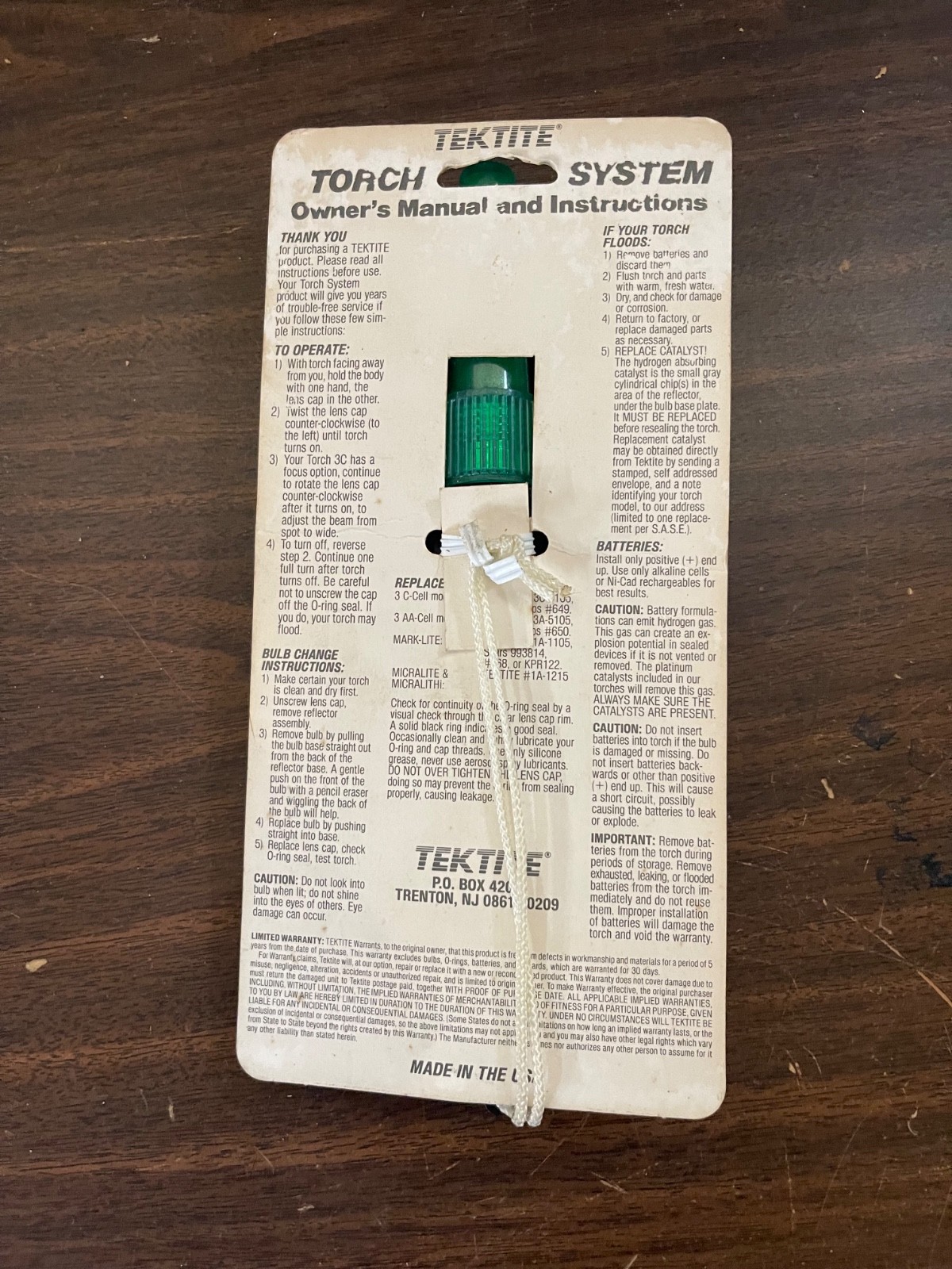 New Old Stock Tektite Mark III Dive Lightstick Made in USA Green Bulb
