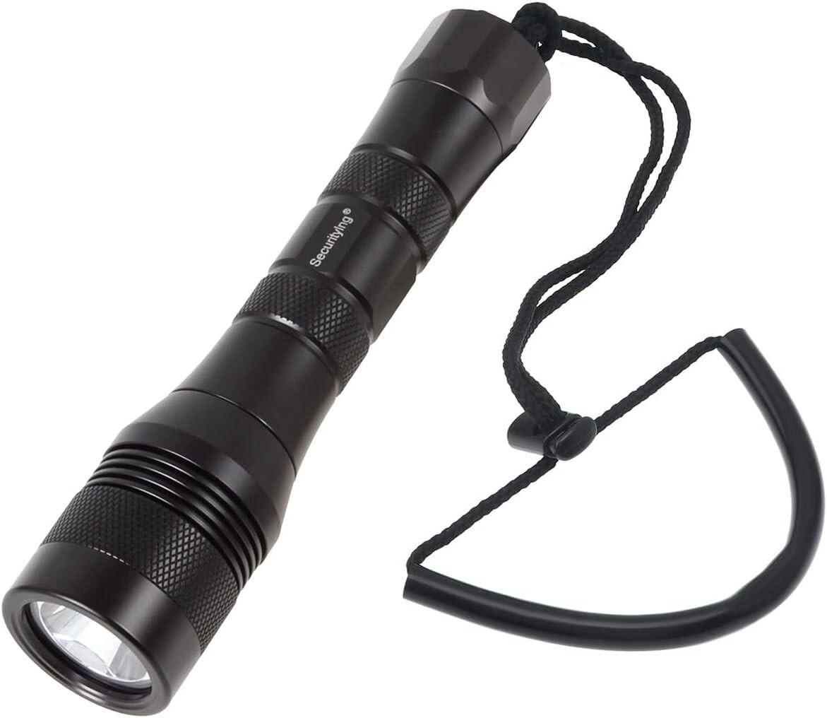 Waterproof Diving Torch with 1000 Lumens Brightness – Night Dive Essential