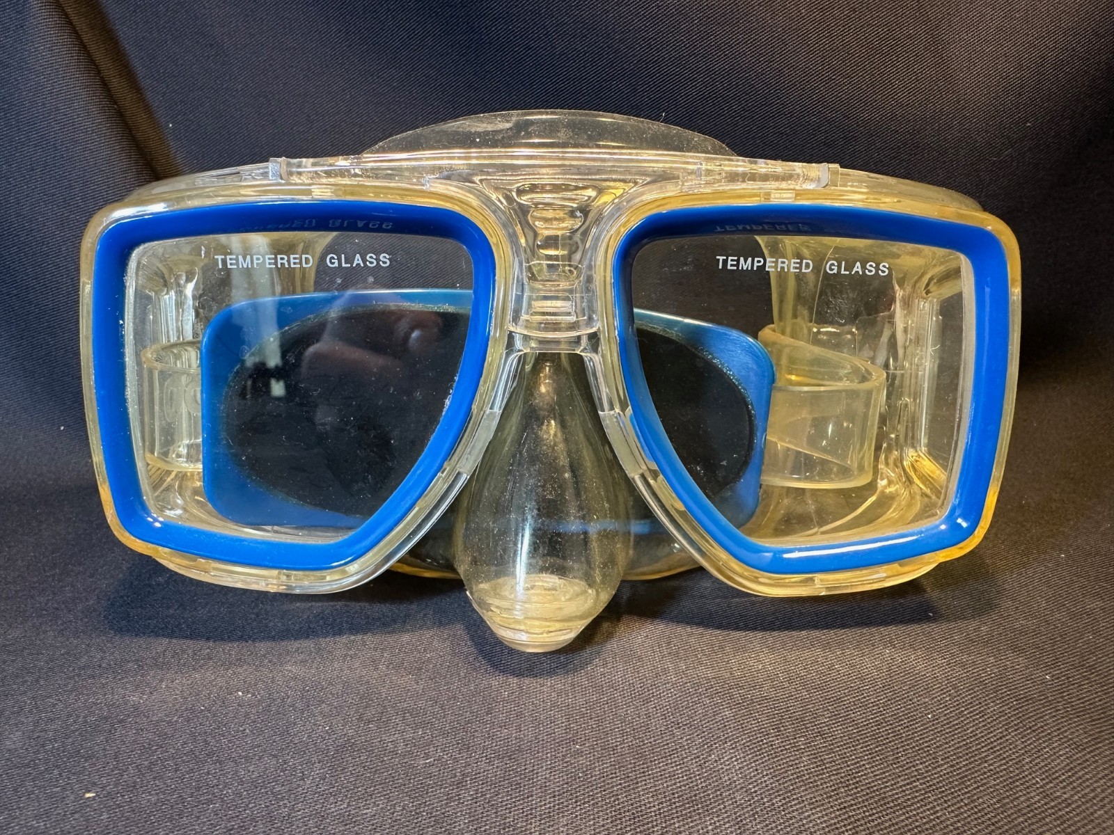 Ocean Masters Q Strap Purge Valve Tempered Glass Diving Mask Goggles with Case