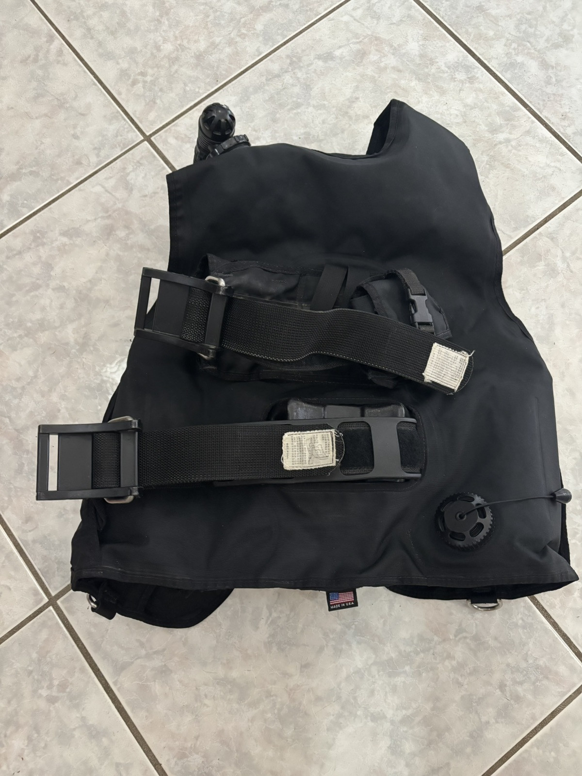 scuba diving vest