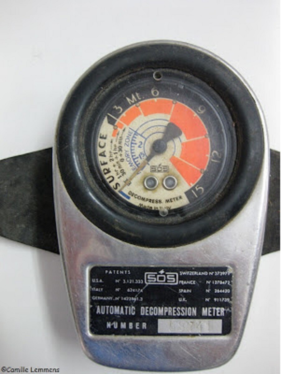 Vintage SOS Divers Wrist Decompress. Meter   Made in Italy Untested