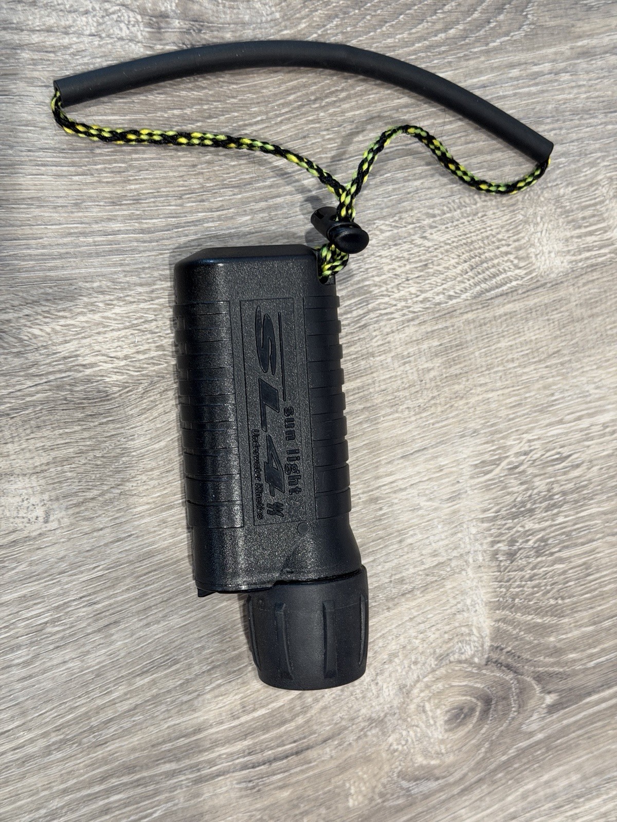 Underwater Kinetics Sun Light SL4 Underwater Scuba Dive Flashlight Black -PARTS!