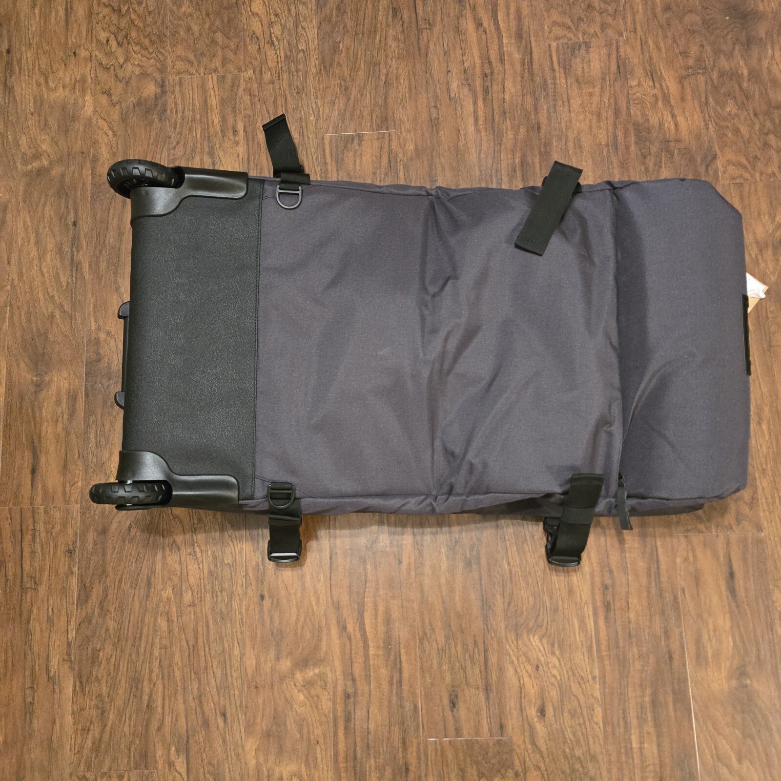 ScubaPro Definition Duo 118 Dive Bag Msrp $350 Gray With Travel Bag Cover
