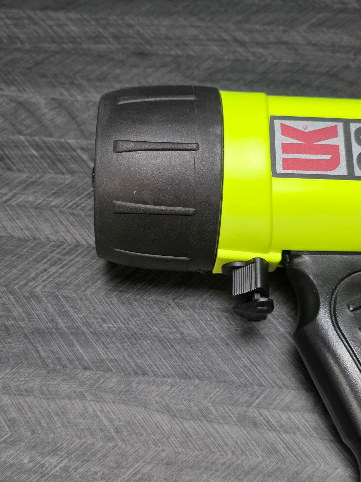 Underwater Kinetics C8 eLED Plus Waterproof Scuba Dive Light Flashlight Tested