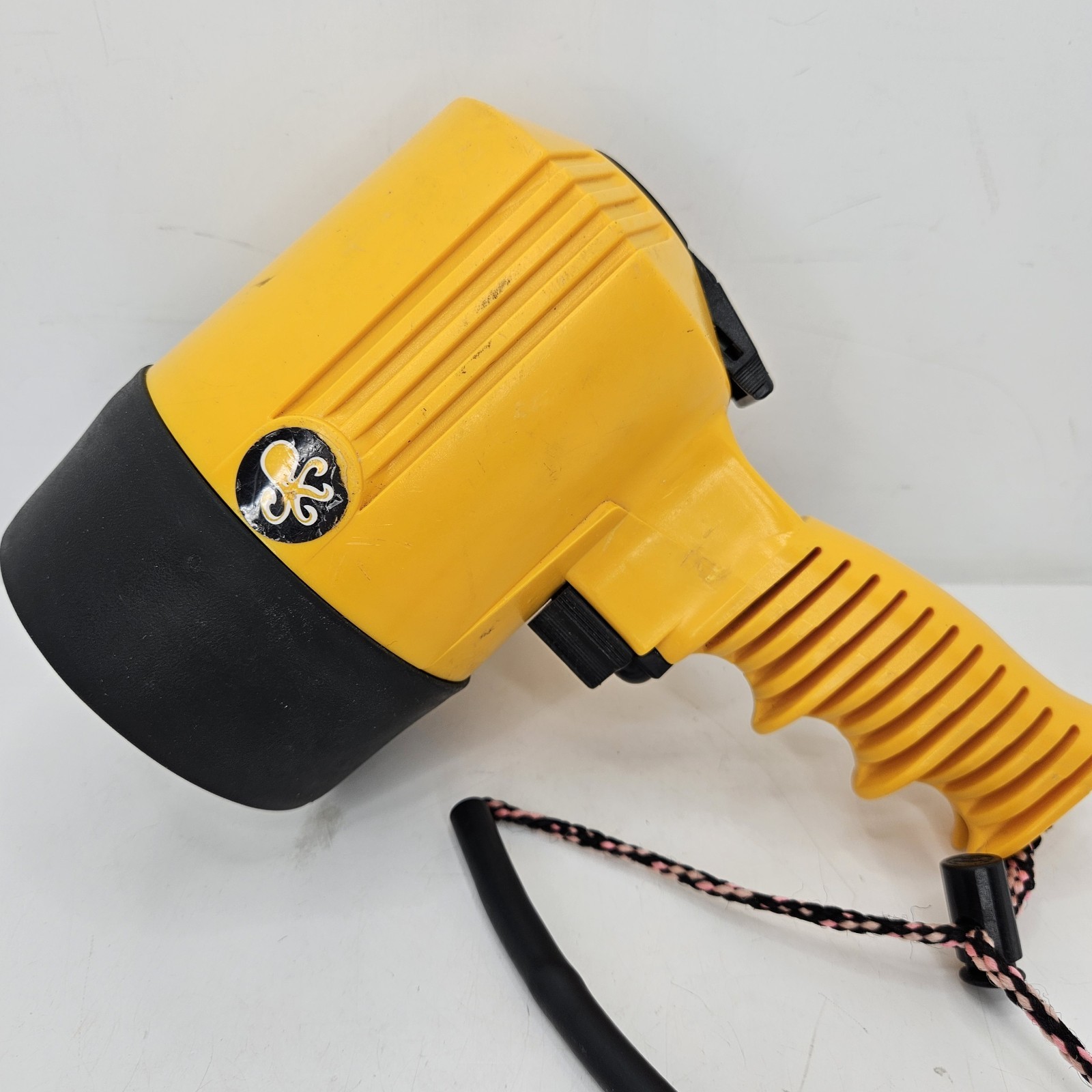 Scuba Ikelite RCD Underwater Flashlight Deepsea Dive Light 4D Cell Yellow TESTED