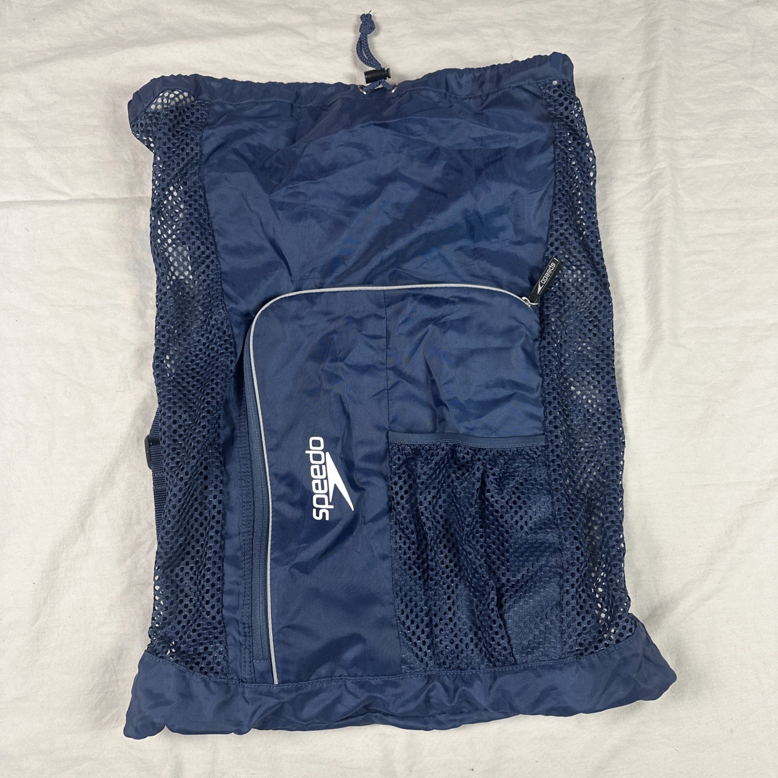 Speedo Backpack Ventilation Mesh Swim Equipment Bag – 24″ x 18″ Blue