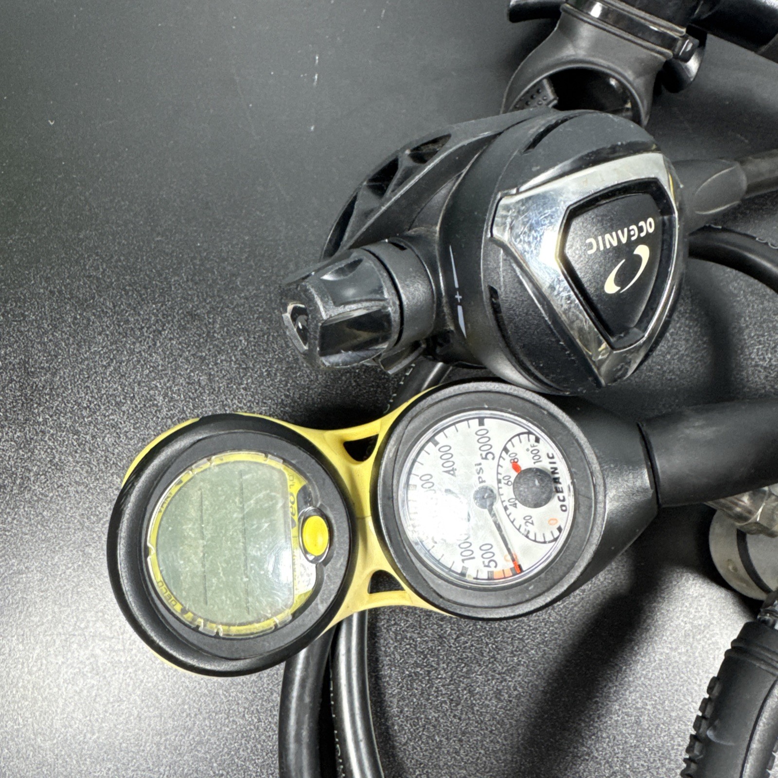 Untested Oceanic Alpha 8 Delta Scuba Regulator Set with Veo 1,0 Oceanic SP5