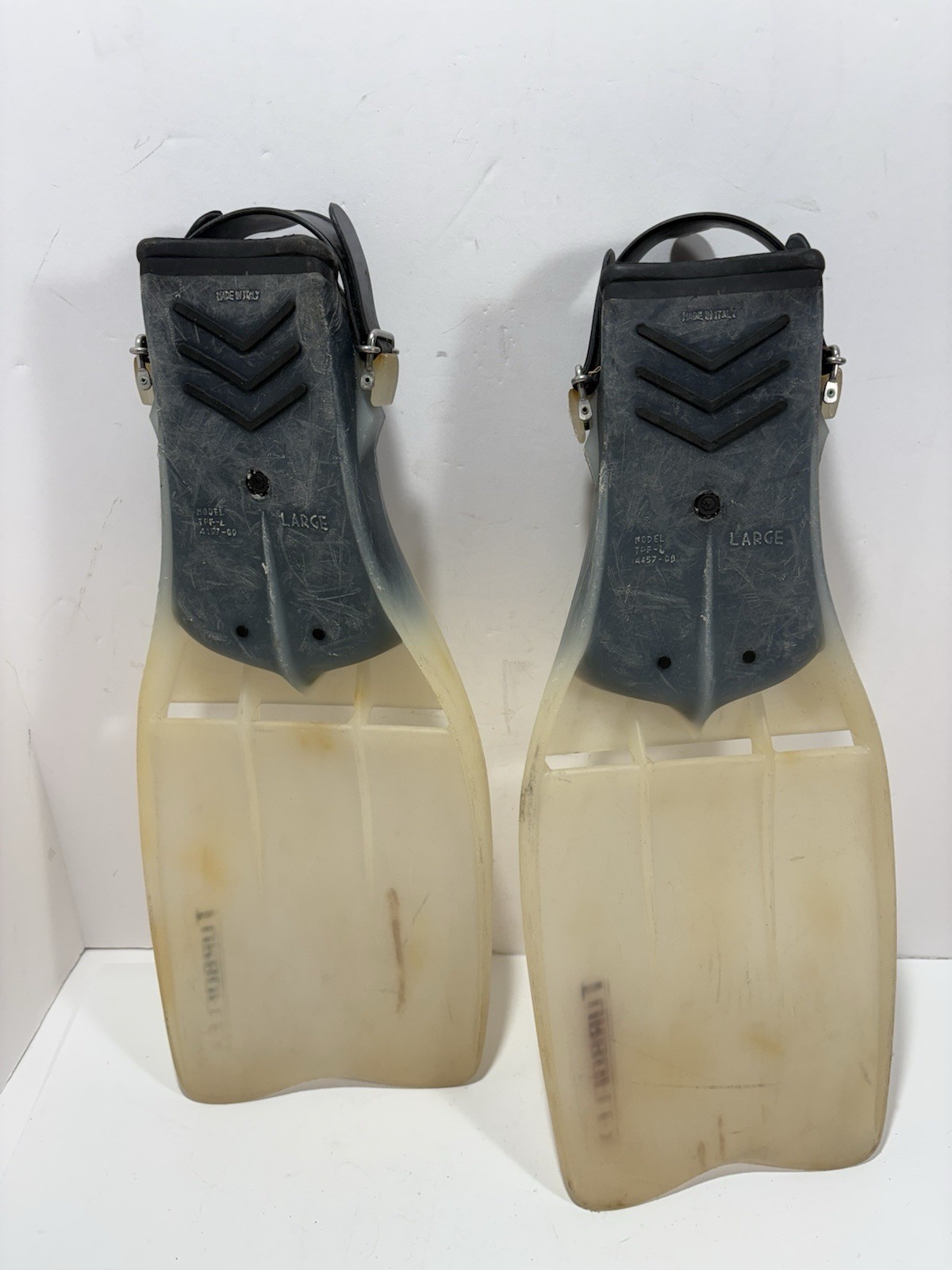 Rubber Dacor Turbo Flex Scuba Divers Fins Size Large Italy Tpf-l 4157-00 Fin