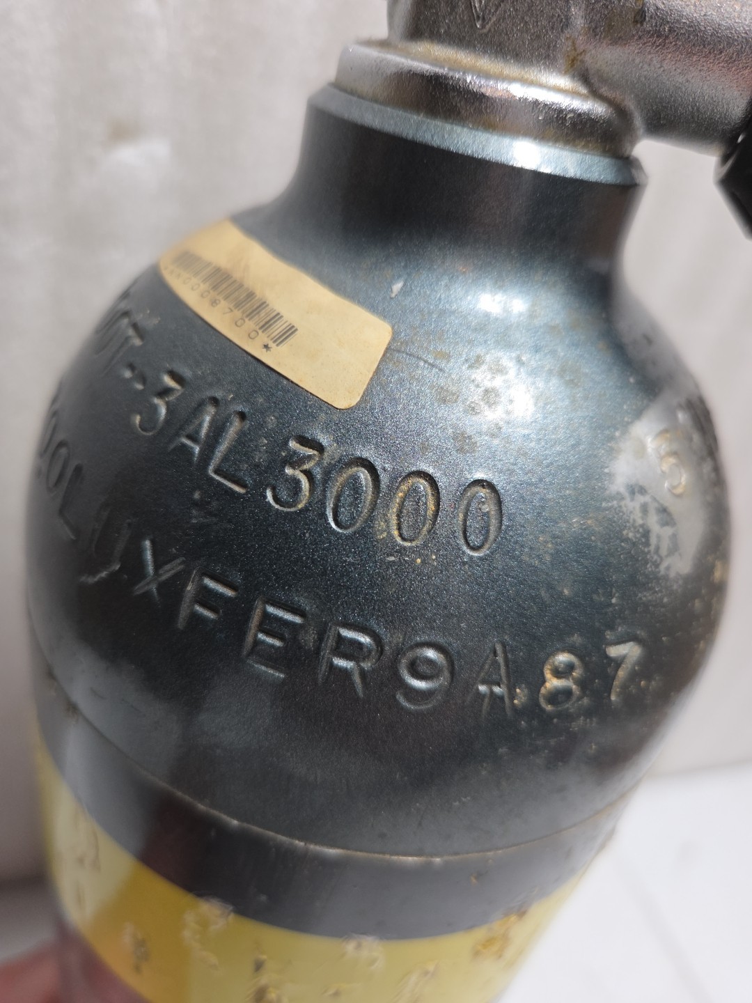 Luxfer 13 Cu Ft Aluminum Scuba Diving Tank 3000PSI Cylinder & Valve 13″ x 4.5″