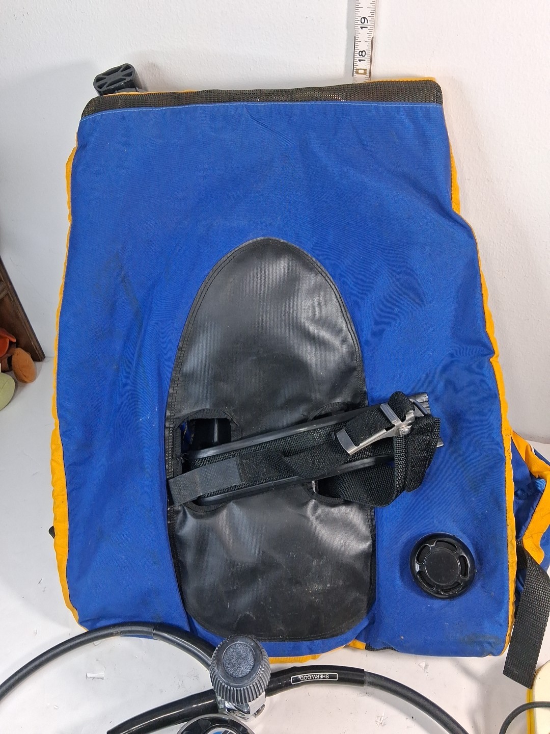 Sea Quest Scuba Diving Adult Regular Size Vest **USED* TDGB