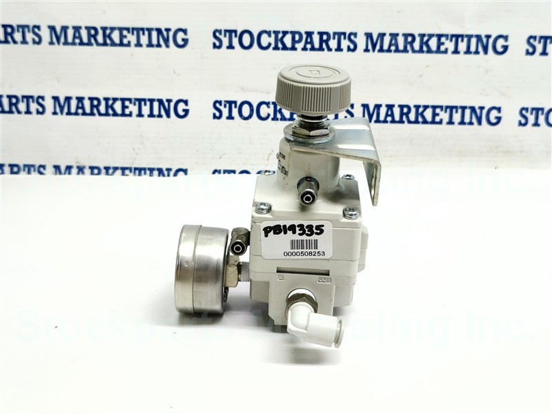 SMC 10-IR2010-02BG 10IR201002BG Precision Regulator 0.01–0.4MPa Fast Shipping