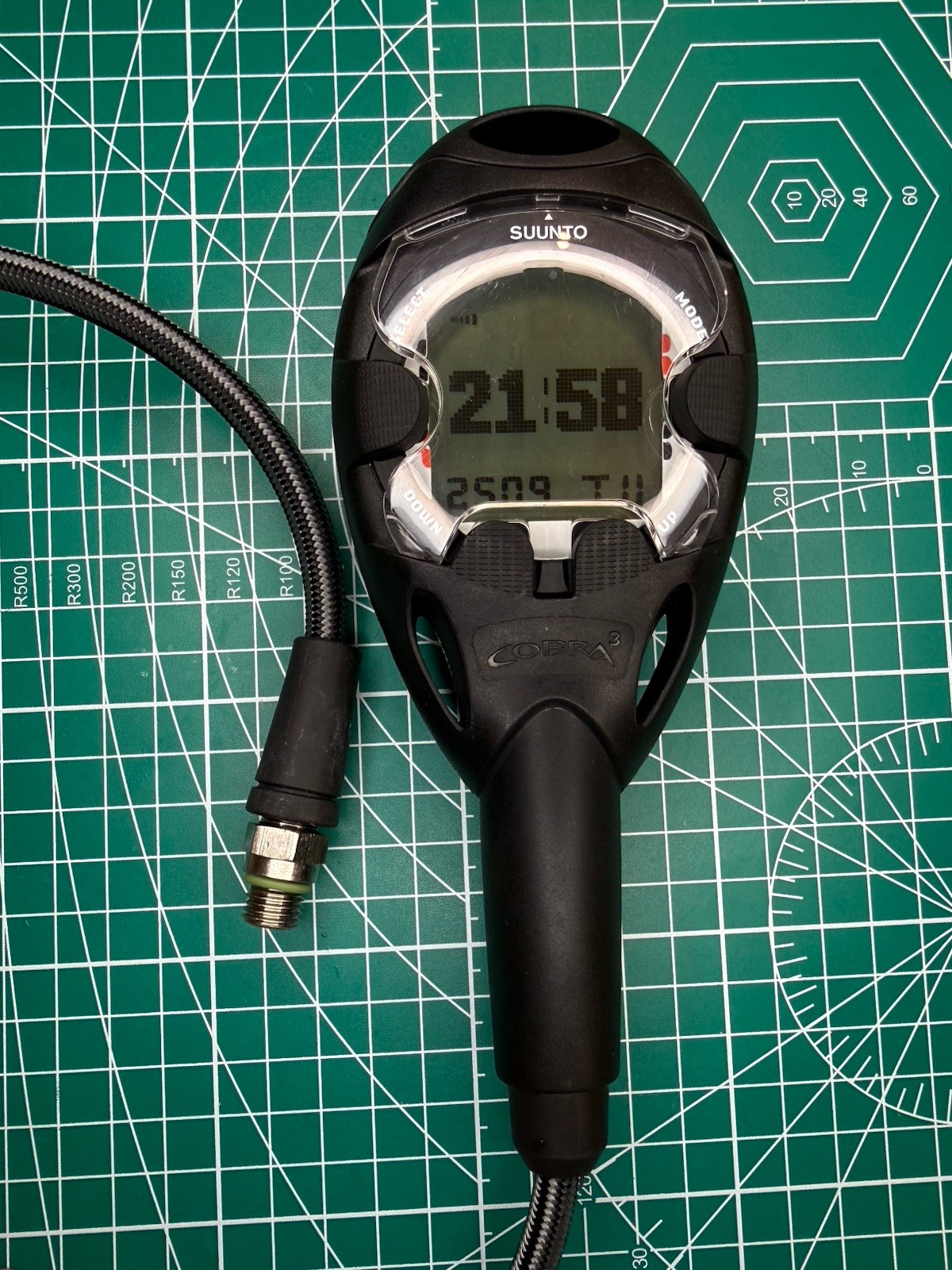 Suunto Cobra 3 Dive Computer w/ Miflex Hose- ZERO DIVES