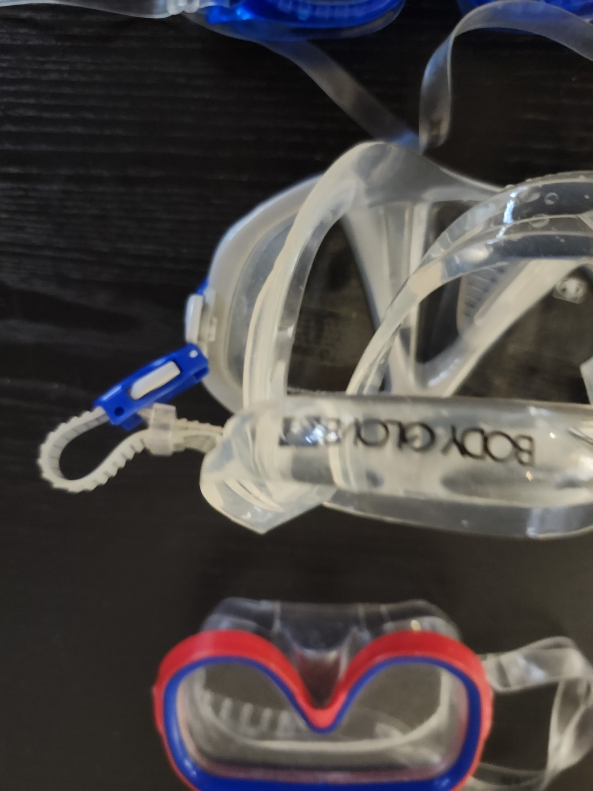Body Glove Adult Snorkeling Set Small/Medium – Pre-owned