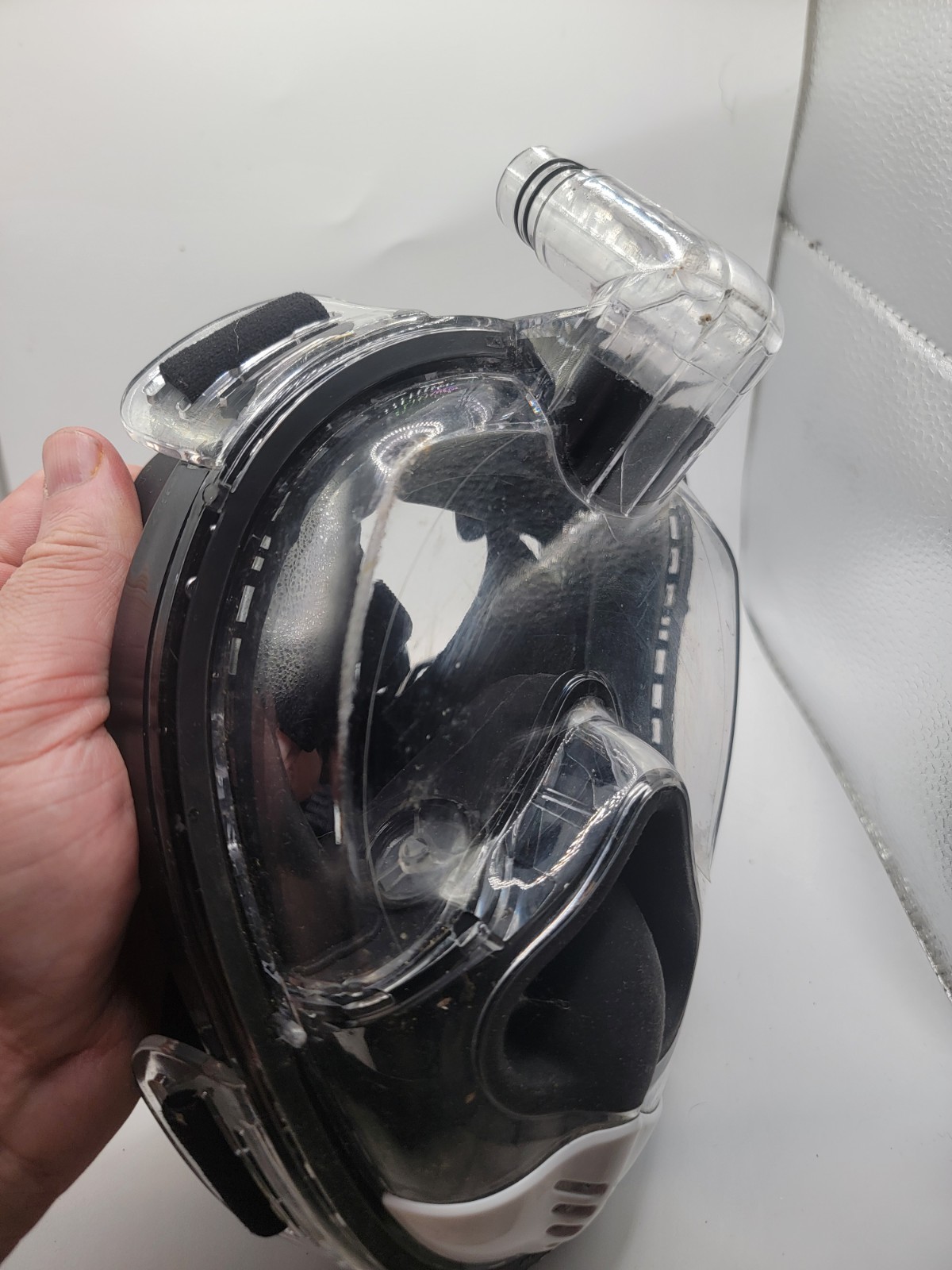 Full Face Snorkeling Mask with Integrated Breathing Tube Black