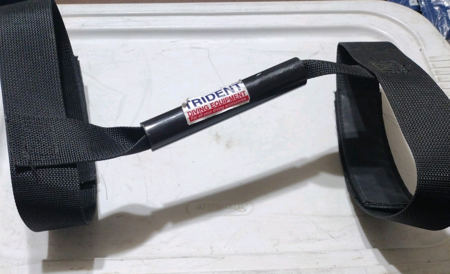 Trident Diving Equipment Scuba Tank Carrier Strap Handle Black