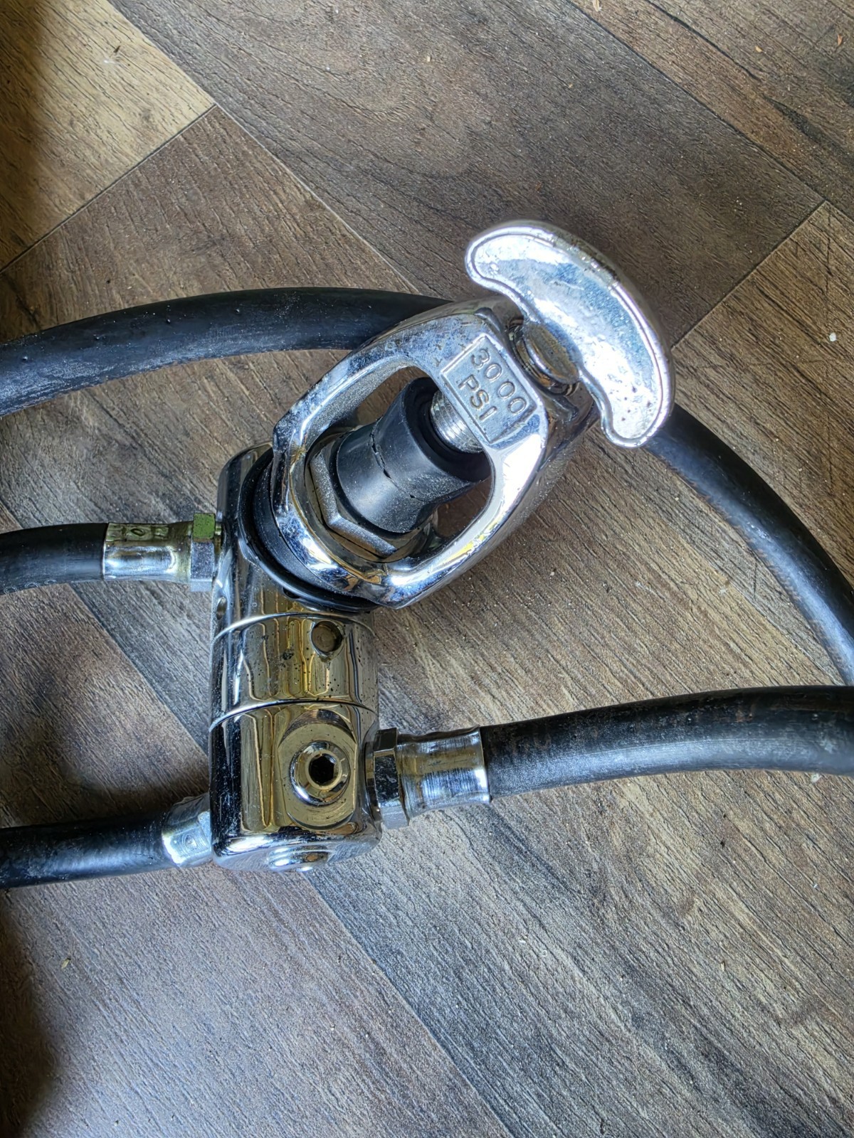 Scubapro G250 Scuba Regulator Set with Pressure and Depth Gauges