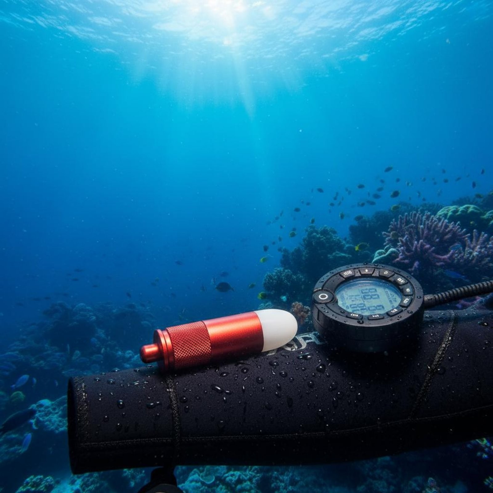 LED Diving Beacon Light Multi-Purpose Use Night Dive Beacon Lamp Long Runtime