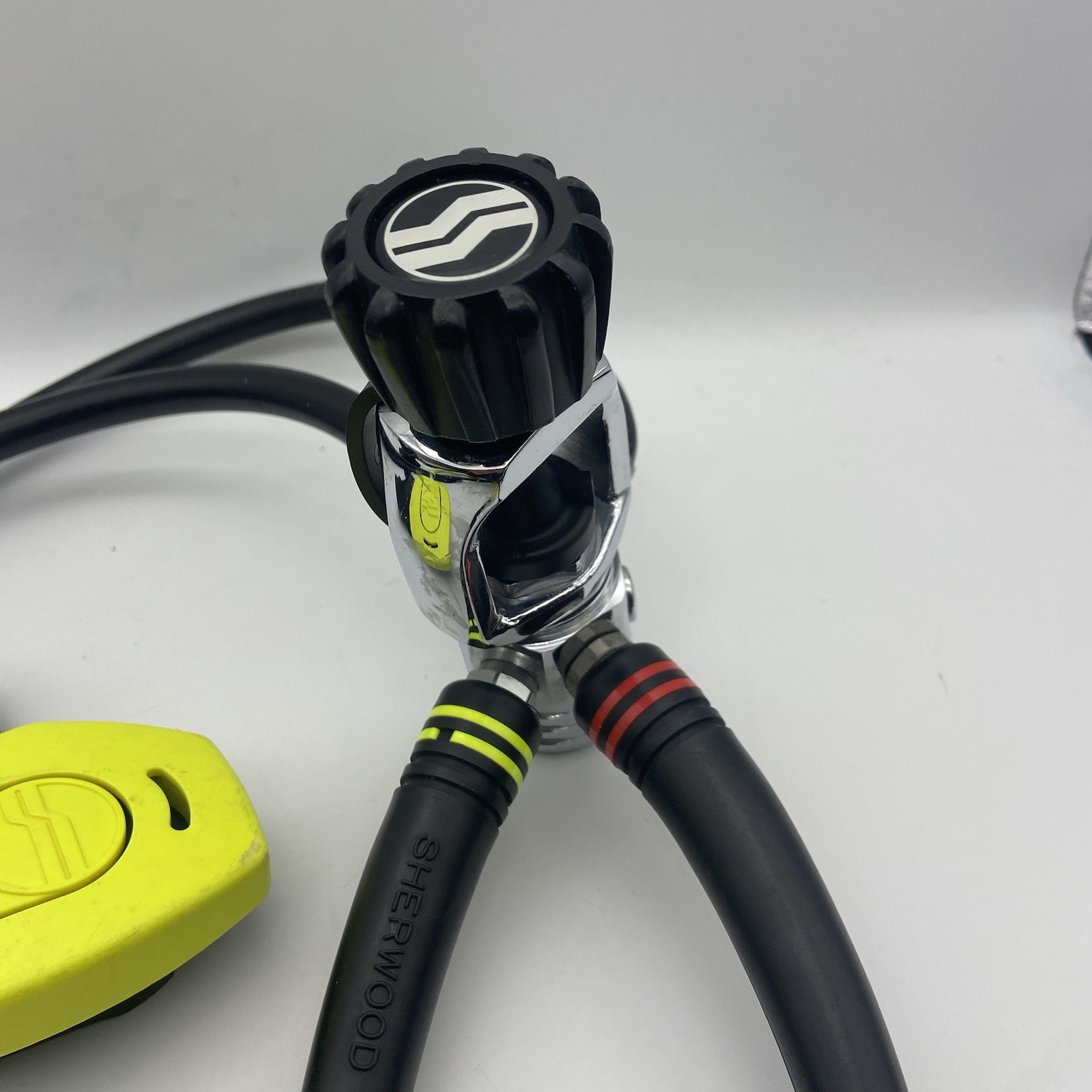 SeaQuest Scuba Dive Regulator Gauge Console Suunto SM-16 SM-26 Sherwood Magnum 2