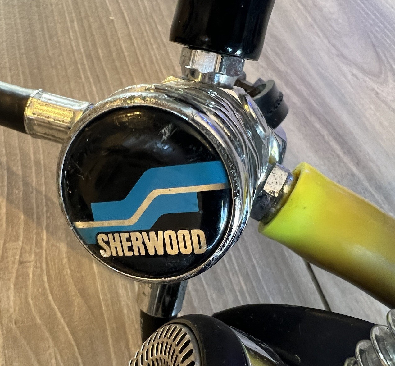 Mares Proton Metal & Sherwood Scuba Oasis Regulator & Octopus w/ Pro Dive Italy