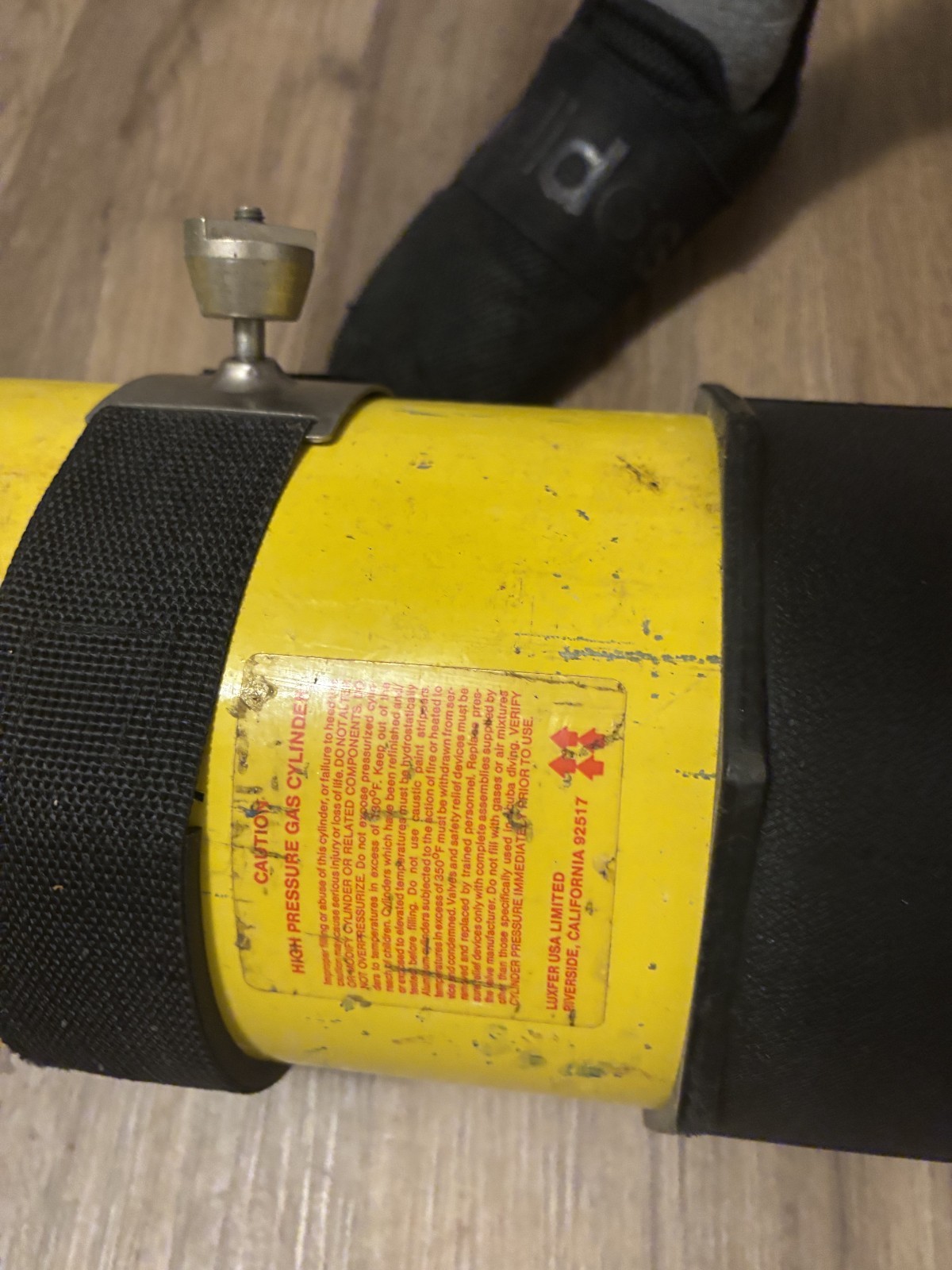 Luxfer Aluminum Tank Cylinder with Valve & Straps Aluminum 3AL3000 80 ft3
