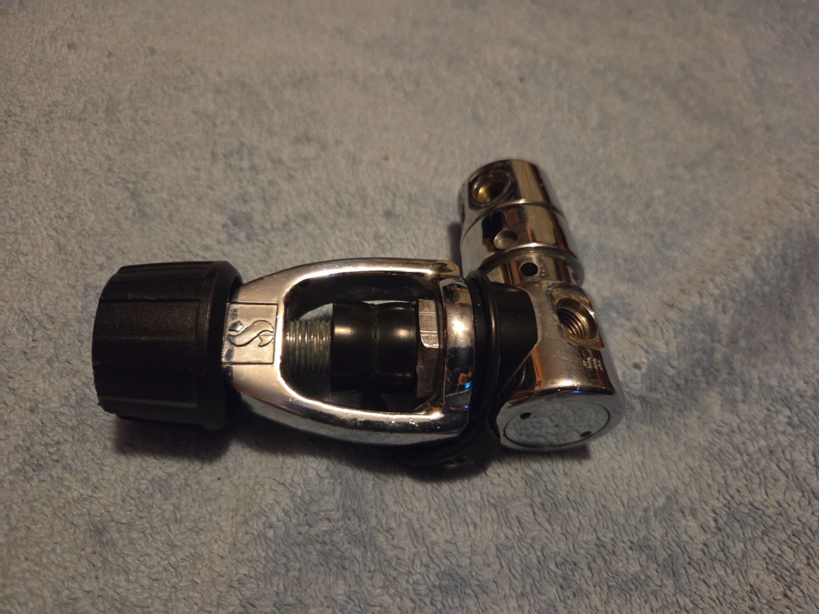 Scubapro Mk10 first stage scuba regulator