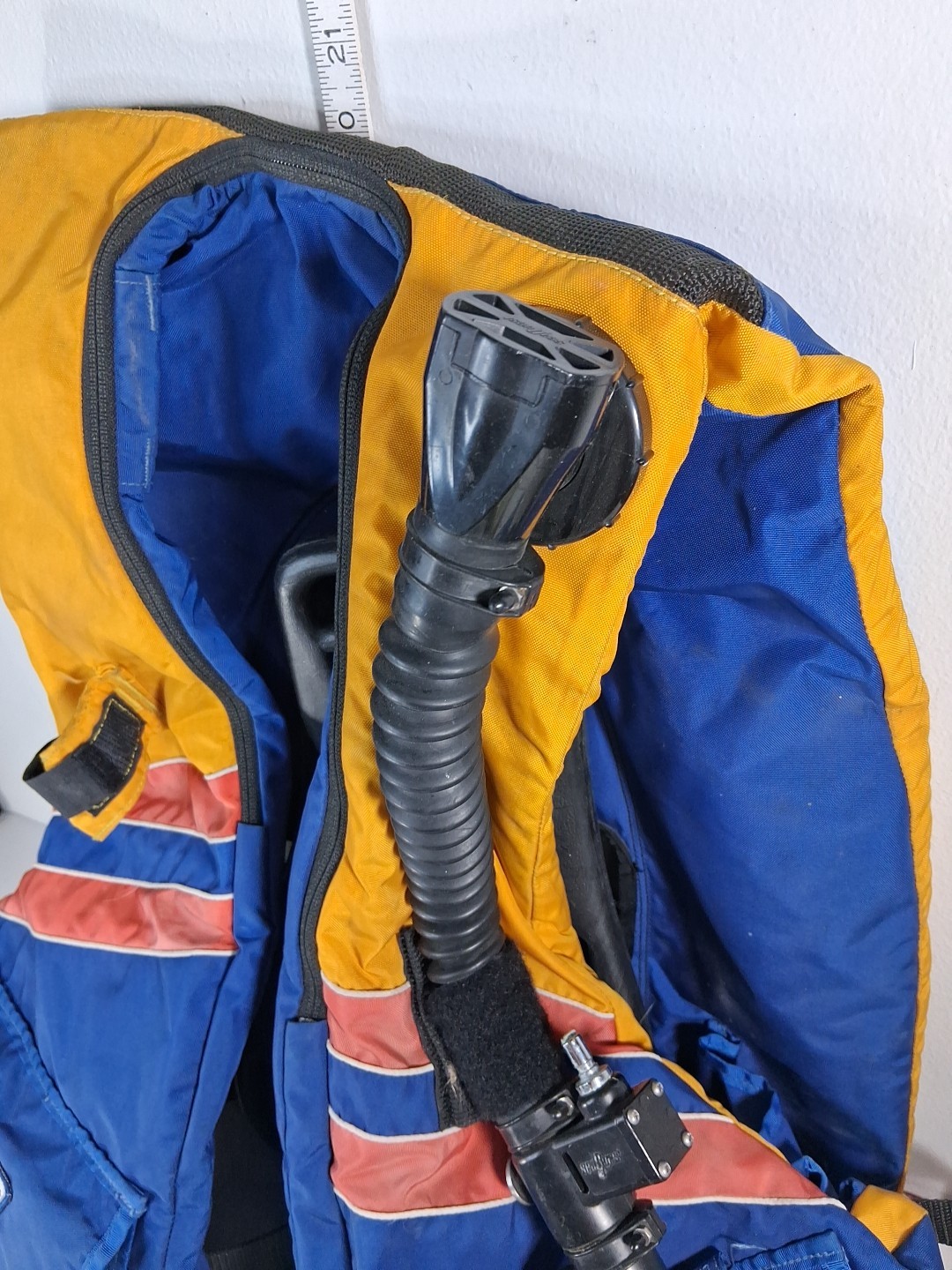 Sea Quest Scuba Diving Adult Regular Size Vest **USED* TDGB