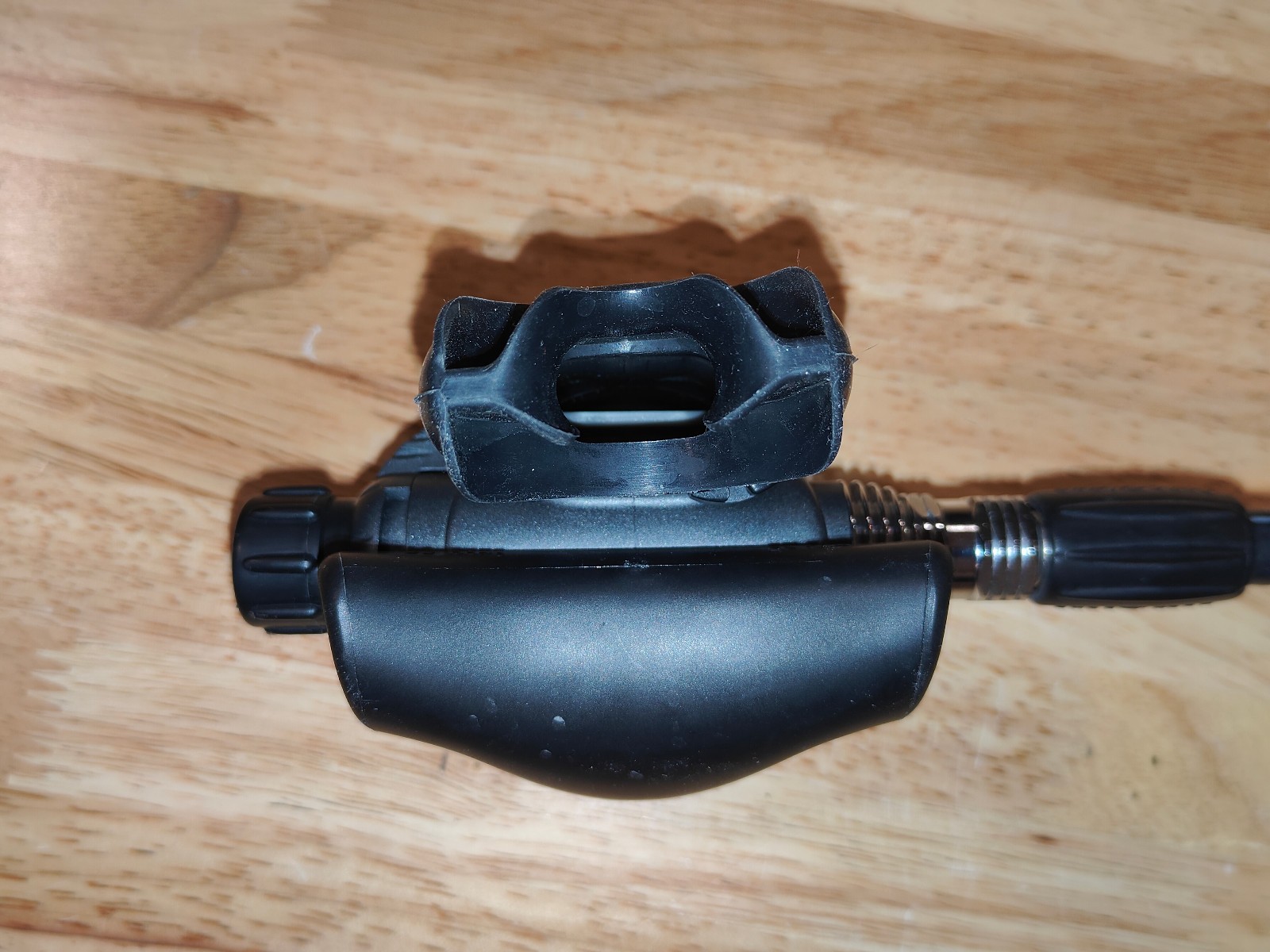 Aqualung Legend Yoke First and Second Stage Regulator Set TESTED GOOD No Leaks