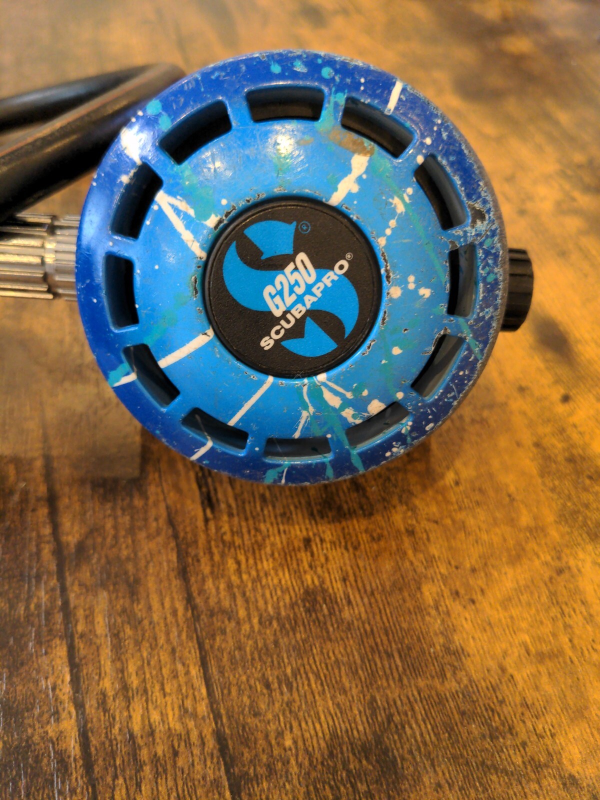 ScubaPro G250 with Hot Frame hand painted face cover 2nd stages