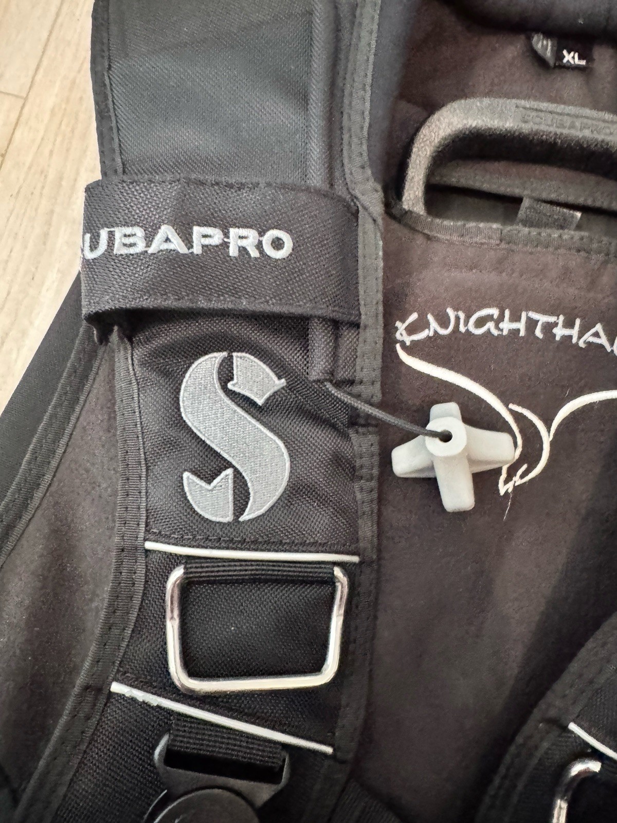 SCUBAPRO NIGHTHAWK BCD XL WEIGHT POCKETS, LATE MODEL,NEVER BEEN WET! ($650 Reg)