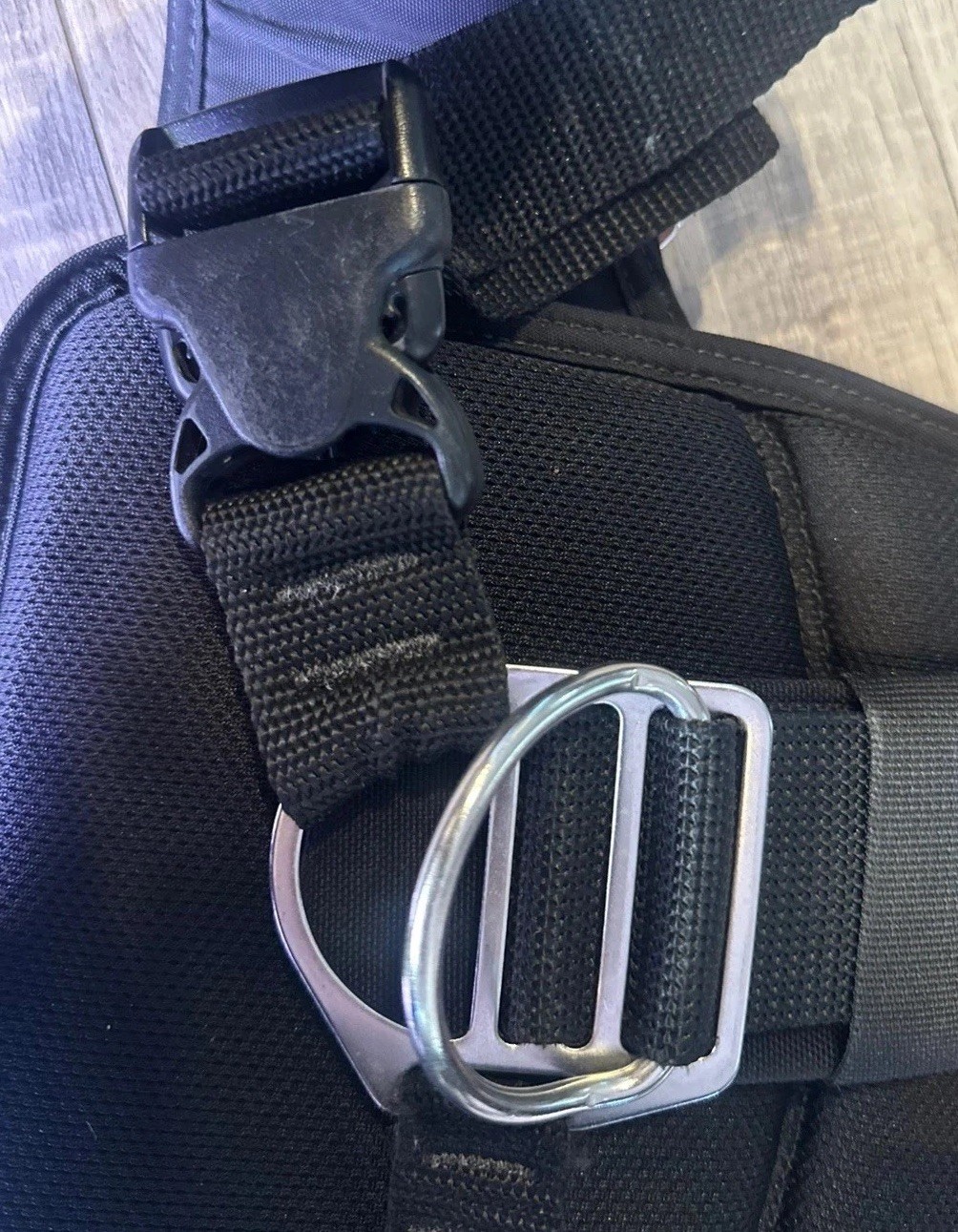 Dive Rite Transpac XT Harness, Gently Used. Size 17” Medium (T3300 Soft Pack)