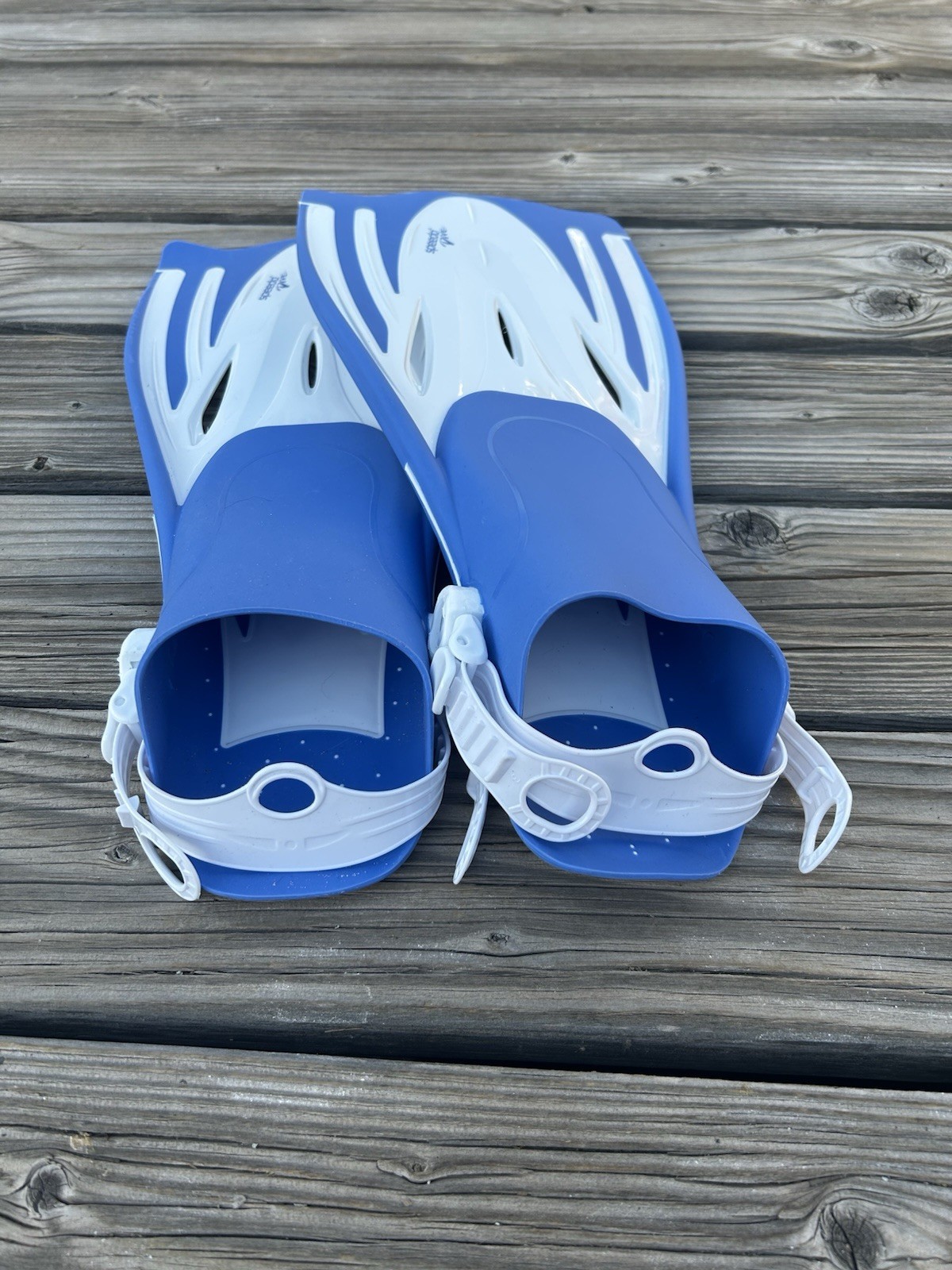 Speedo Yin Yang Blue/White Snorkel Set Mask Snorkel Fins w/ Mesh Bag