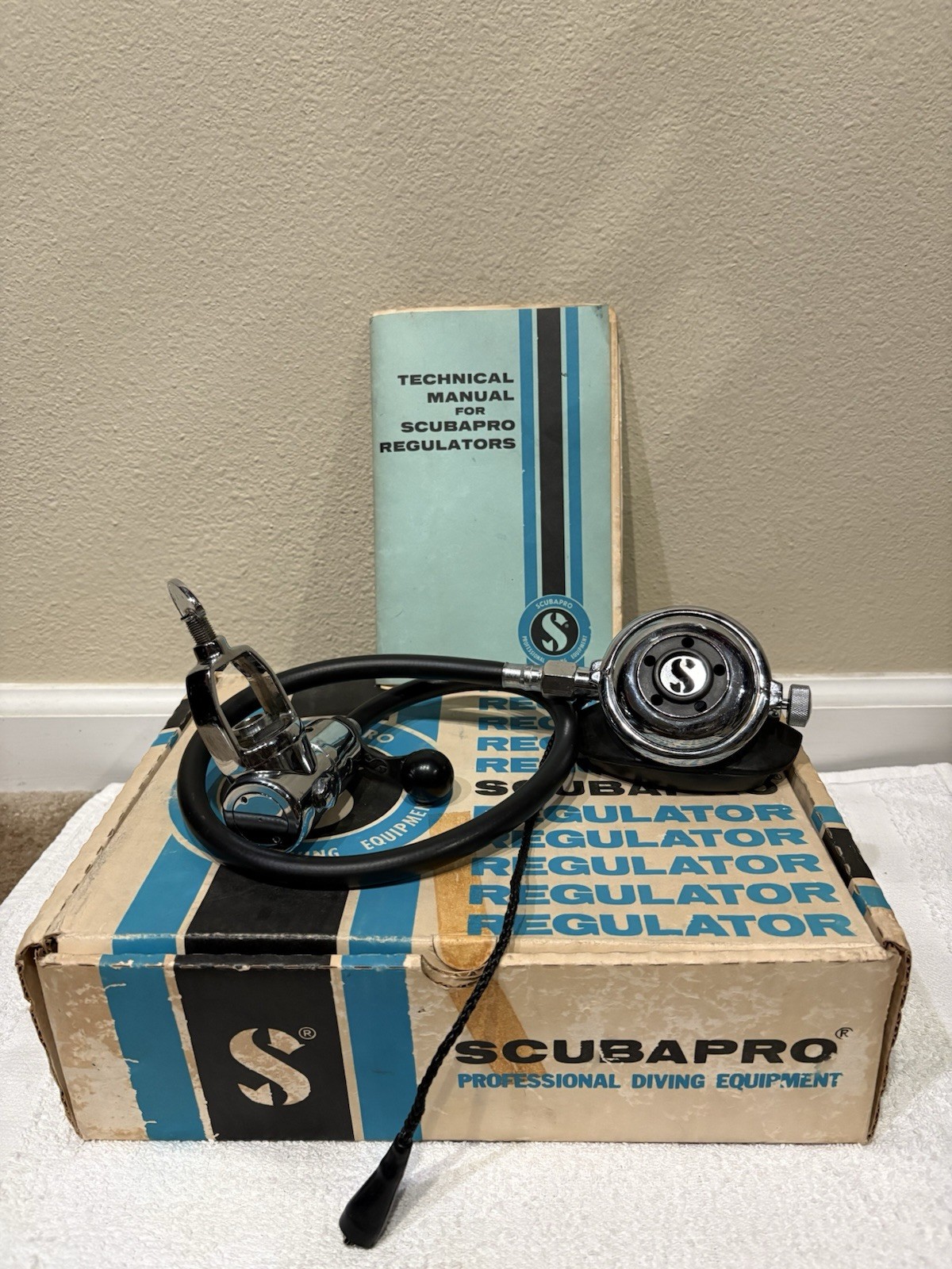 SCUBAPRO MK7 1970’S VINTAGE REGULATOR – Untested – Collector’s – In OEM Box