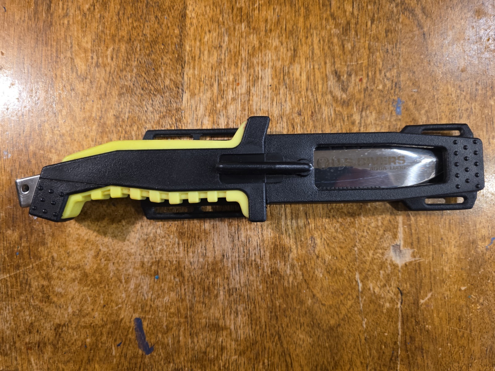 U S Divers Aqua Lung Diving Knife with Sheath 4.5″ Blade