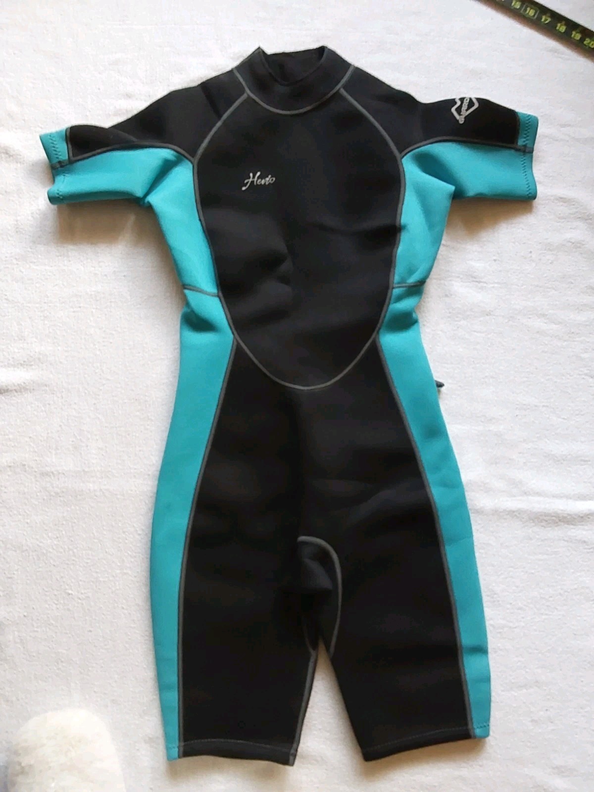 Herto Guardian Womens Black Turquoise Front Zip Wetsuit NWT Water Sports Sz 10