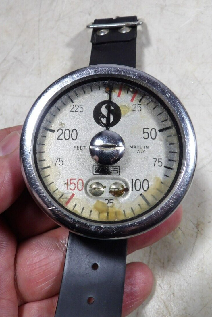 Vintage Deep Water Scuba Diver Wrist Depth Gauge SOS Italy