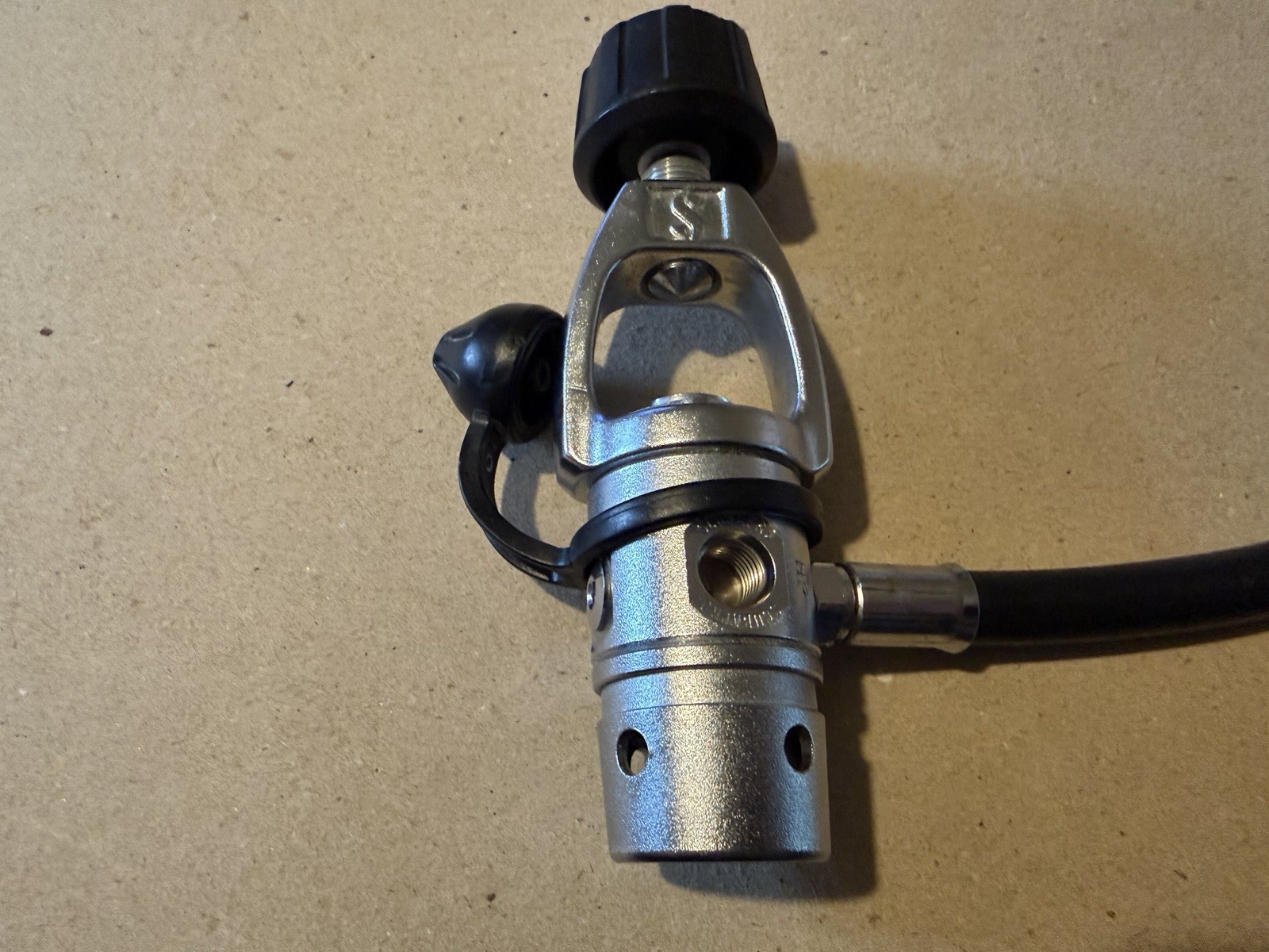 Scubapro Regulator Mk2/R190 Regulator (1st & 2nd Stage)(Yoke)(See Pic/Read Desc)