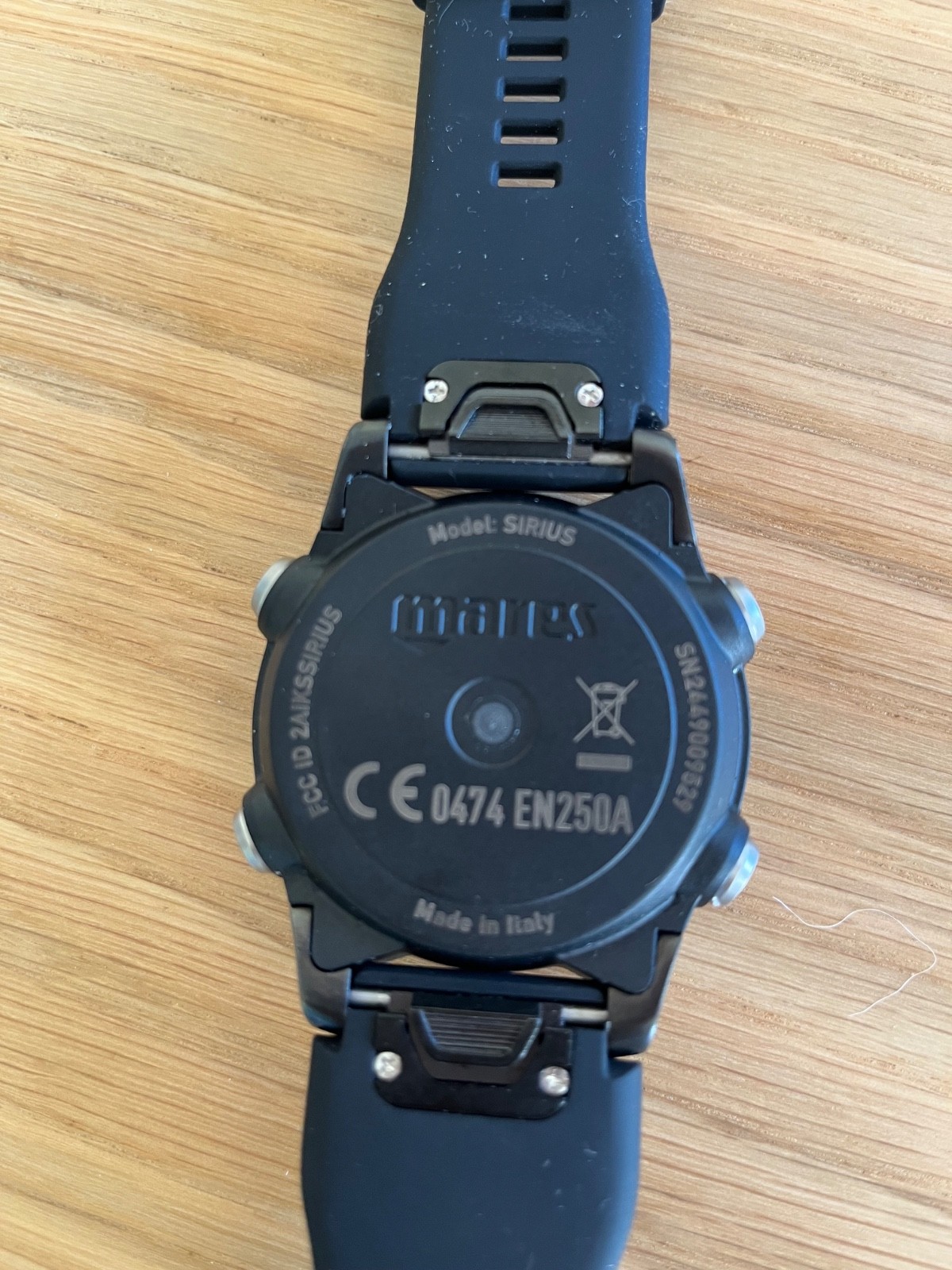 Mares Sirius dive computer and LED tank module
