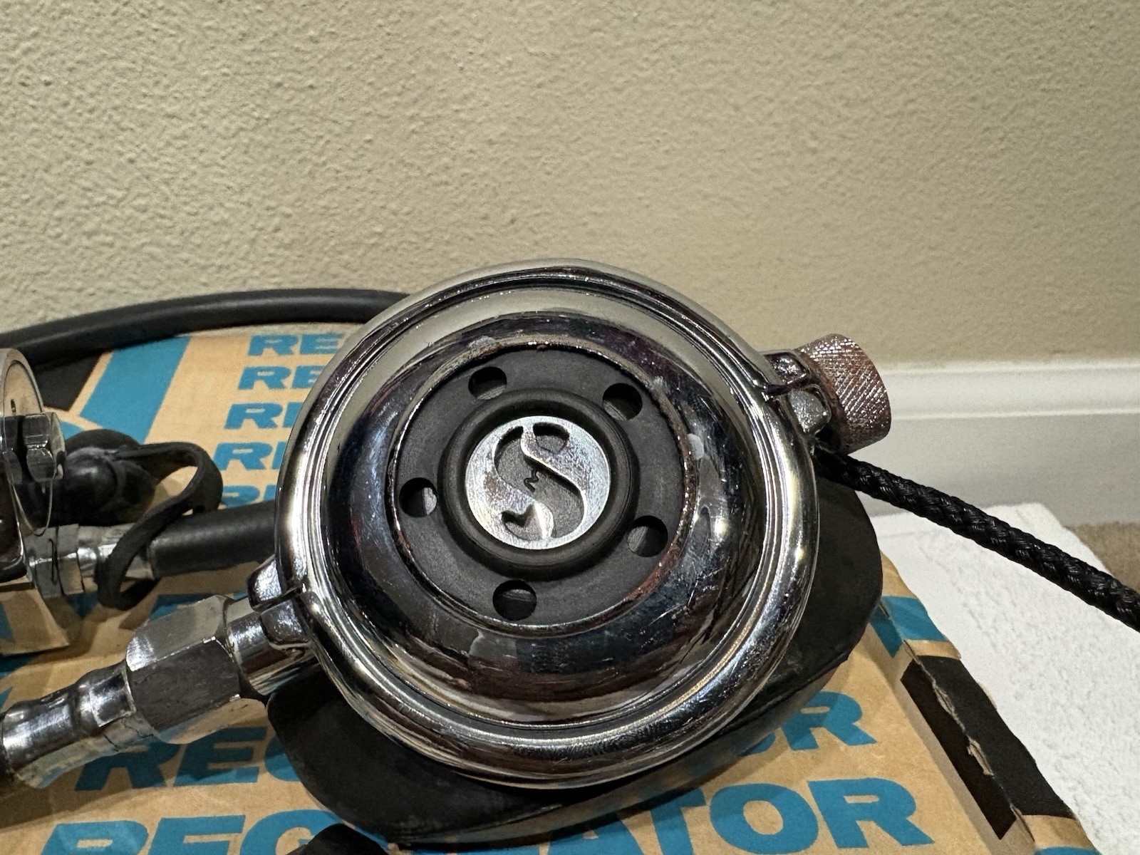 SCUBAPRO MK7 1970’S VINTAGE REGULATOR – Untested – Collector’s – In OEM Box