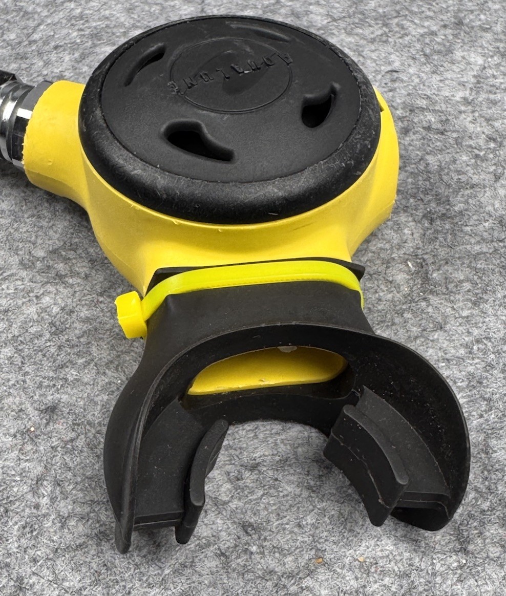 Sherwood Maximus Regulator Set Aqua Lung Octo & Suunto Favor 3-gauge Console